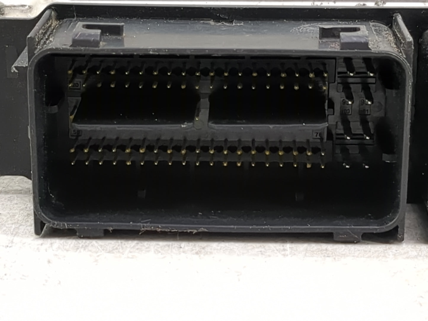 2017-2019 Lincoln Mkz PCM Engine Control Computer ECU ECM PCU OEM P/N:HP5A-12A650-AGB 0 261 S17 582 Fits Fits 2017 2018 2019