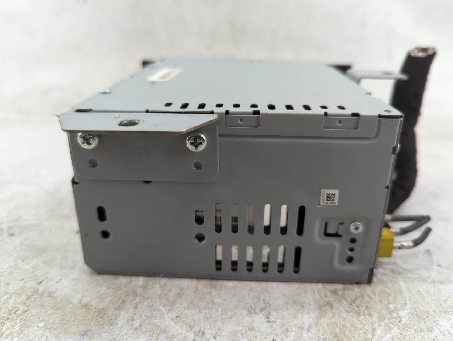 2017-2020 Lincoln Mkz Radio AM FM Cd Player Receiver Replacement P/N:HP5T-18D818-FA Fits Fits 2017 2018 2019 2020 OEM Used A