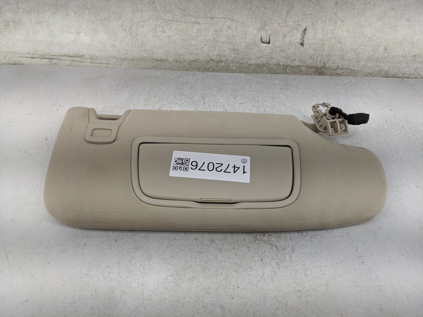 2015-2017 Lincoln Mkz Sun Visor Shade Replacement Passenger Right Mirror Fits Fits 2015 2016 2017 OEM Used Auto Parts - Oemu