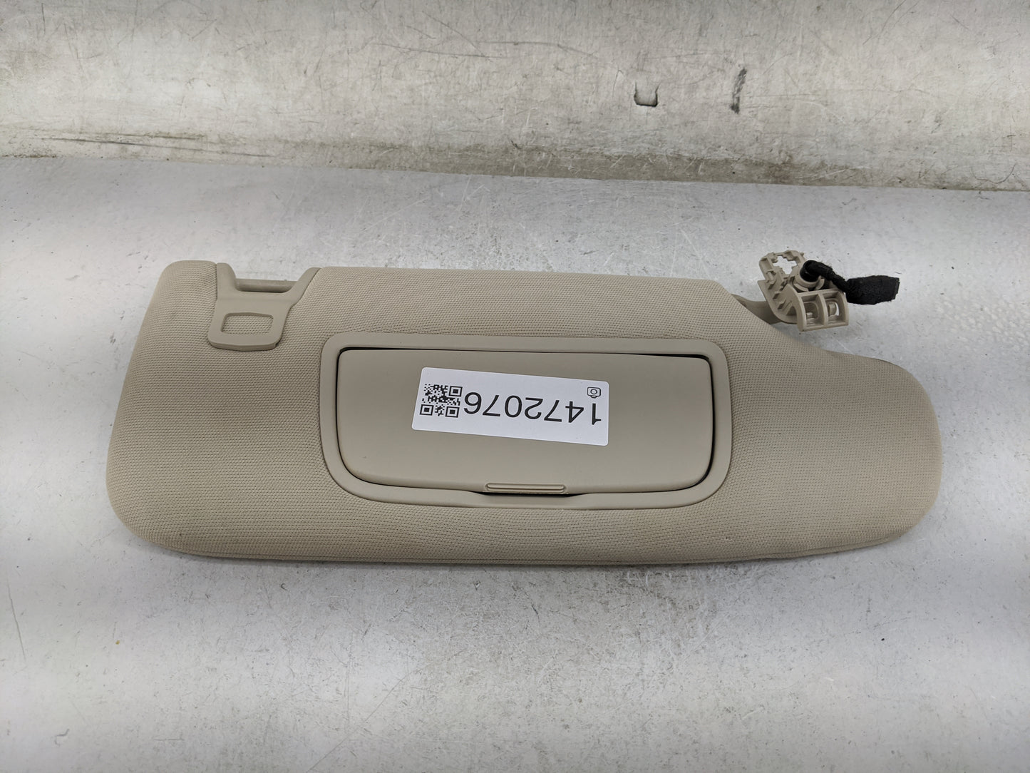 2015-2017 Lincoln Mkz Sun Visor Shade Replacement Passenger Right Mirror Fits Fits 2015 2016 2017 OEM Used Auto Parts - Oemu