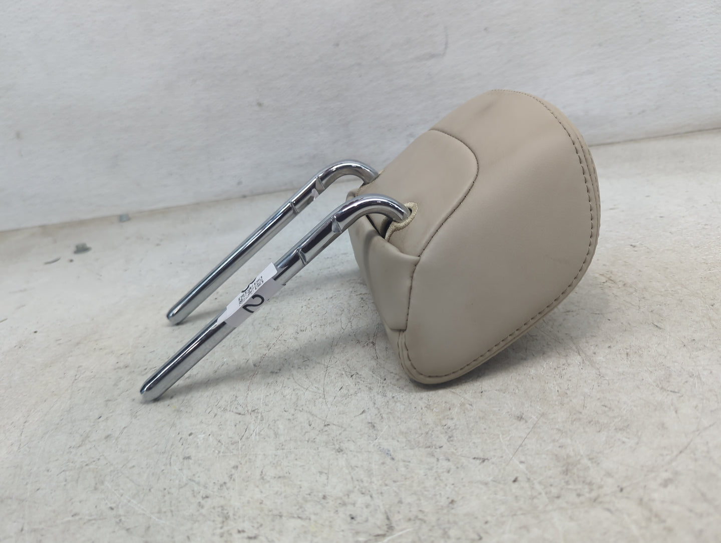 2017 Lincoln Mkz Headrest Head Rest Rear Seat Fits OEM Used Auto Parts - Oemusedautoparts1.com