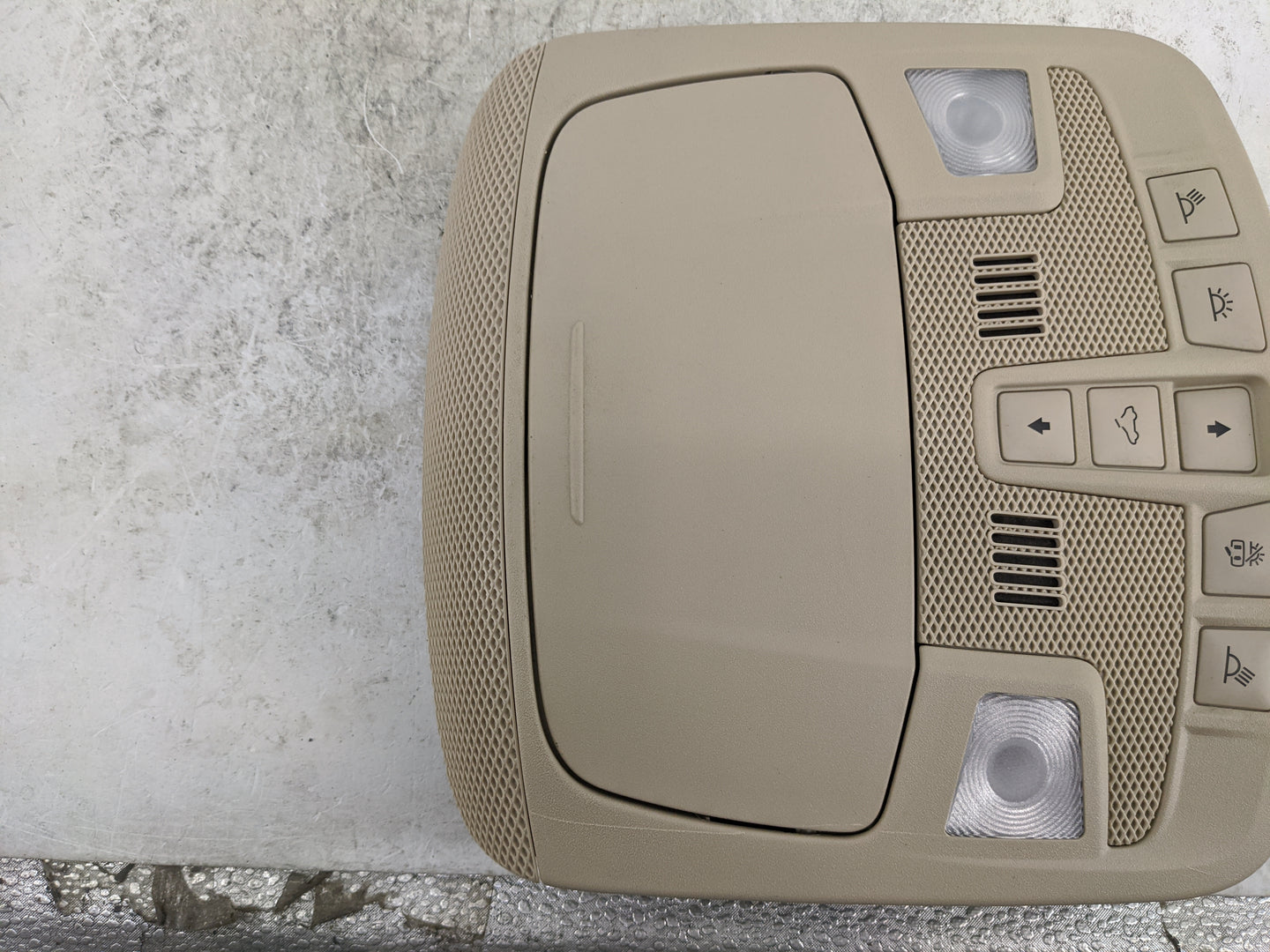 2017-2020 Lincoln Mkz Overhead Console W/rear Climate Control Tan - Oemusedautoparts1.com
