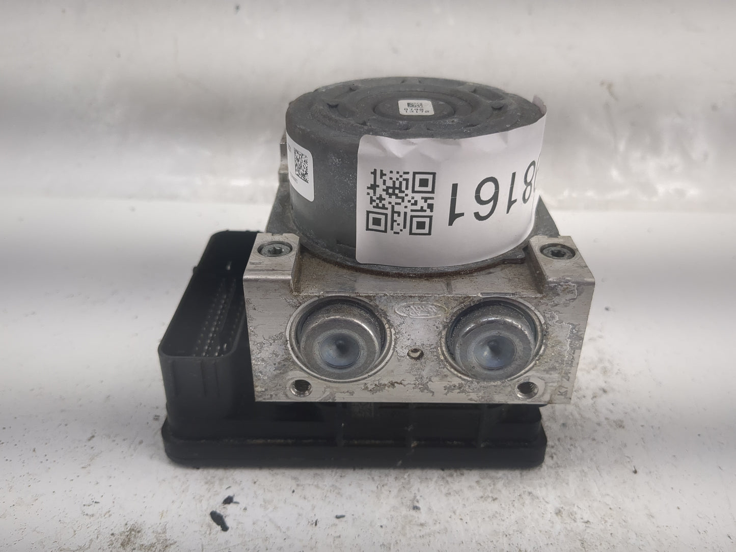 2018 Lincoln Mkz ABS Pump Control Module Replacement P/N:HG9C-2C219-AH 57931000C3 Fits Fits 2017 OEM Used Auto Parts - Oemus