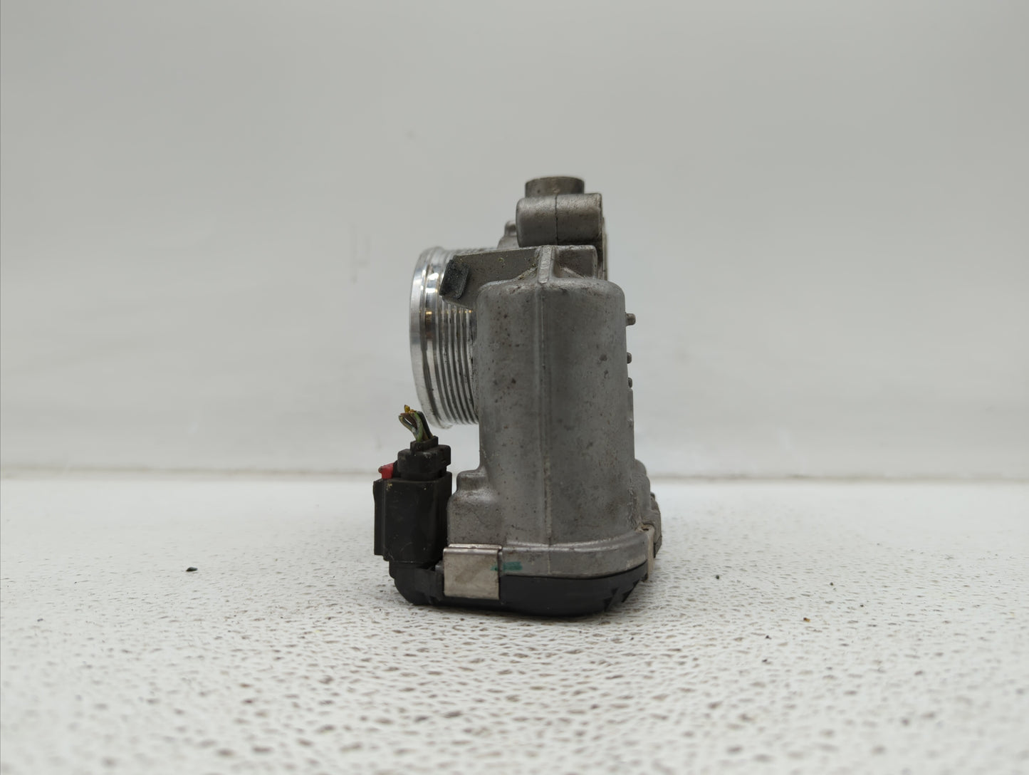 2017-2019 Lincoln Mkz Throttle Body P/N:DS7E-9F991-BB Fits Fits 2014 2015 2016 2017 2018 2019 OEM Used Auto Parts - Oemuseda