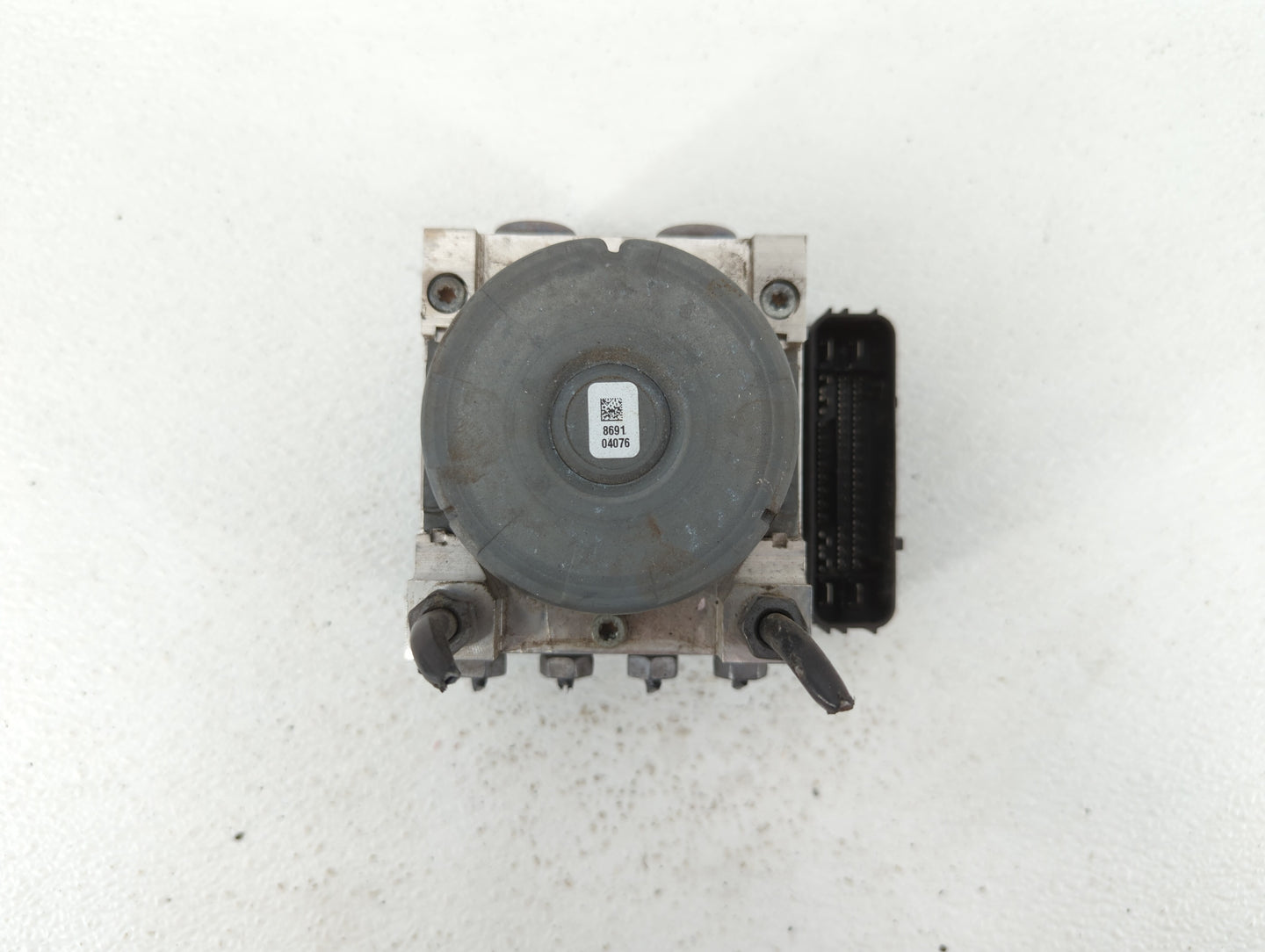 2017-2018 Lincoln Mkz ABS Pump Control Module Replacement P/N:HG9C-2B373-AH HG9C-2B373-CF, HG9C-2C219-MF Fits Fits 2017 2018