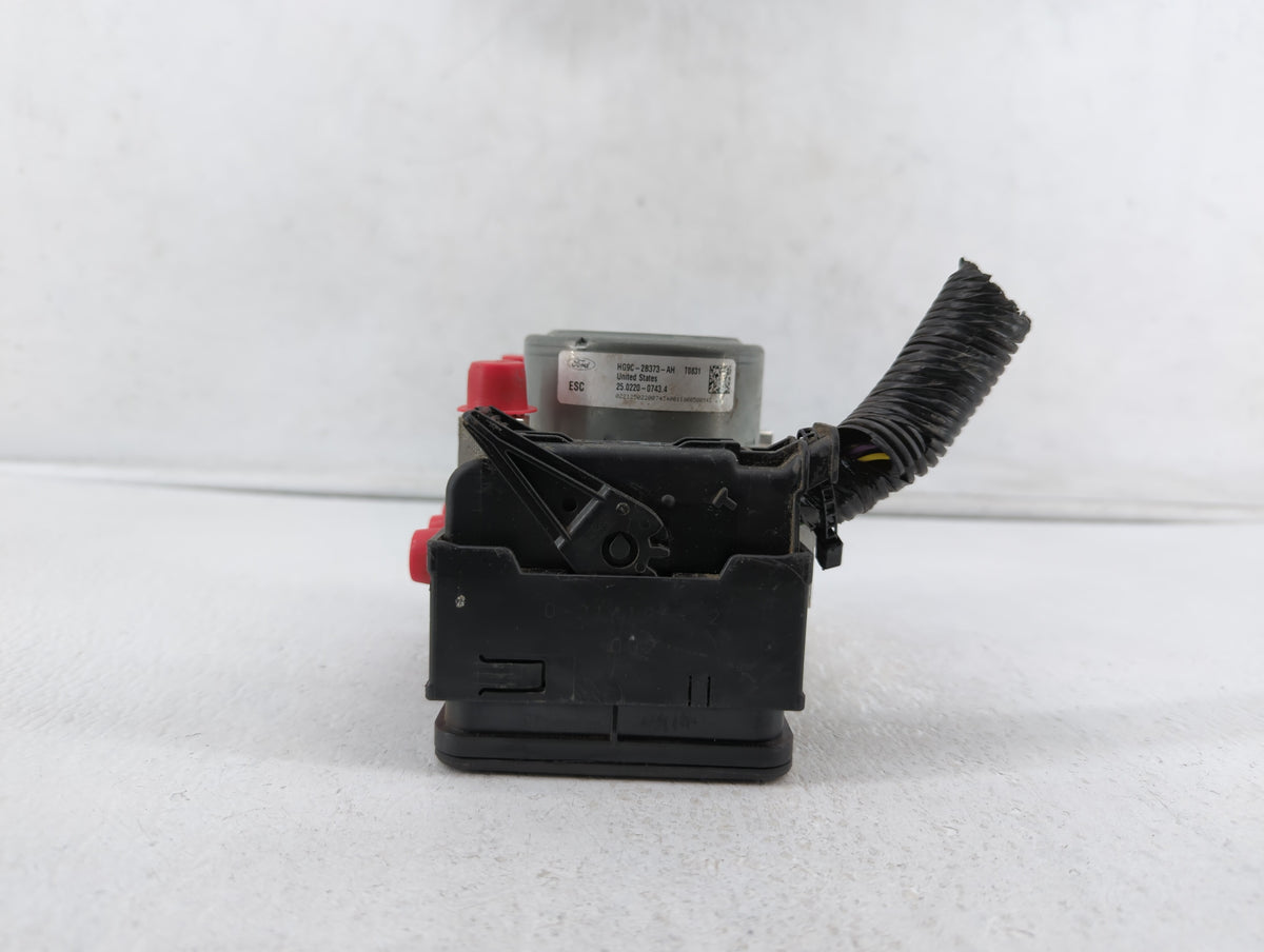 2017-2018 Lincoln Mkz Anti-Lock Brake ABS Pump Module Actuator OEM P/N:HG9C-2B373-CH HG9C-2B373-AH Fits Fits 2017 2018 OEM U