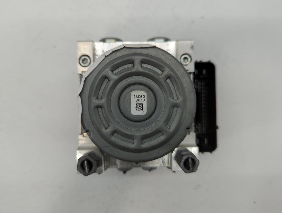 2017-2018 Lincoln Mkz Anti-Lock Brake ABS Pump Module Actuator OEM P/N:HG9C-2B373-CG HG9C-2B373-CH Fits Fits 2017 2018 OEM U