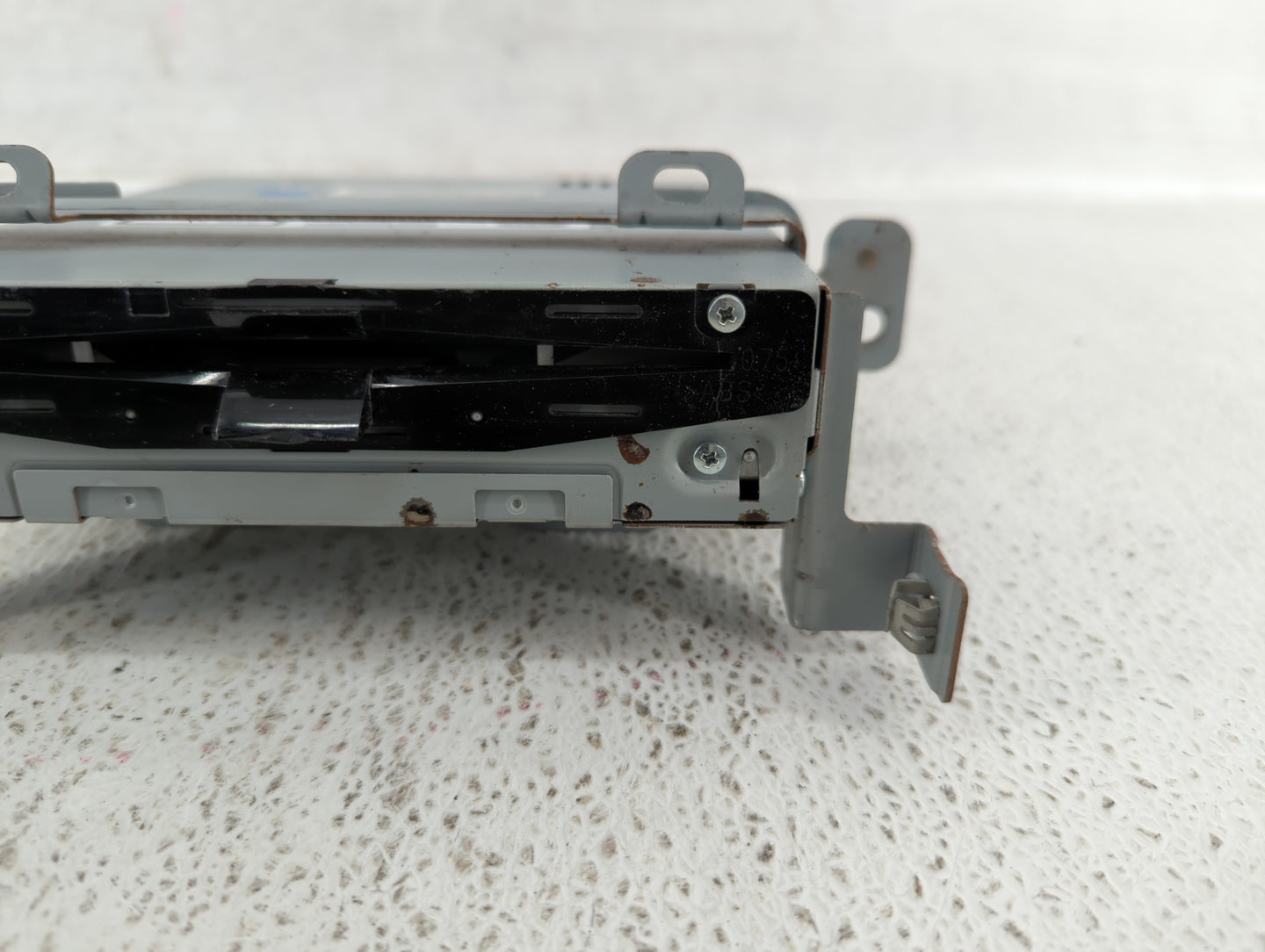 2017-2020 Lincoln Mkz Am Fm Cd Player Radio Receiver - Oemusedautoparts1.com