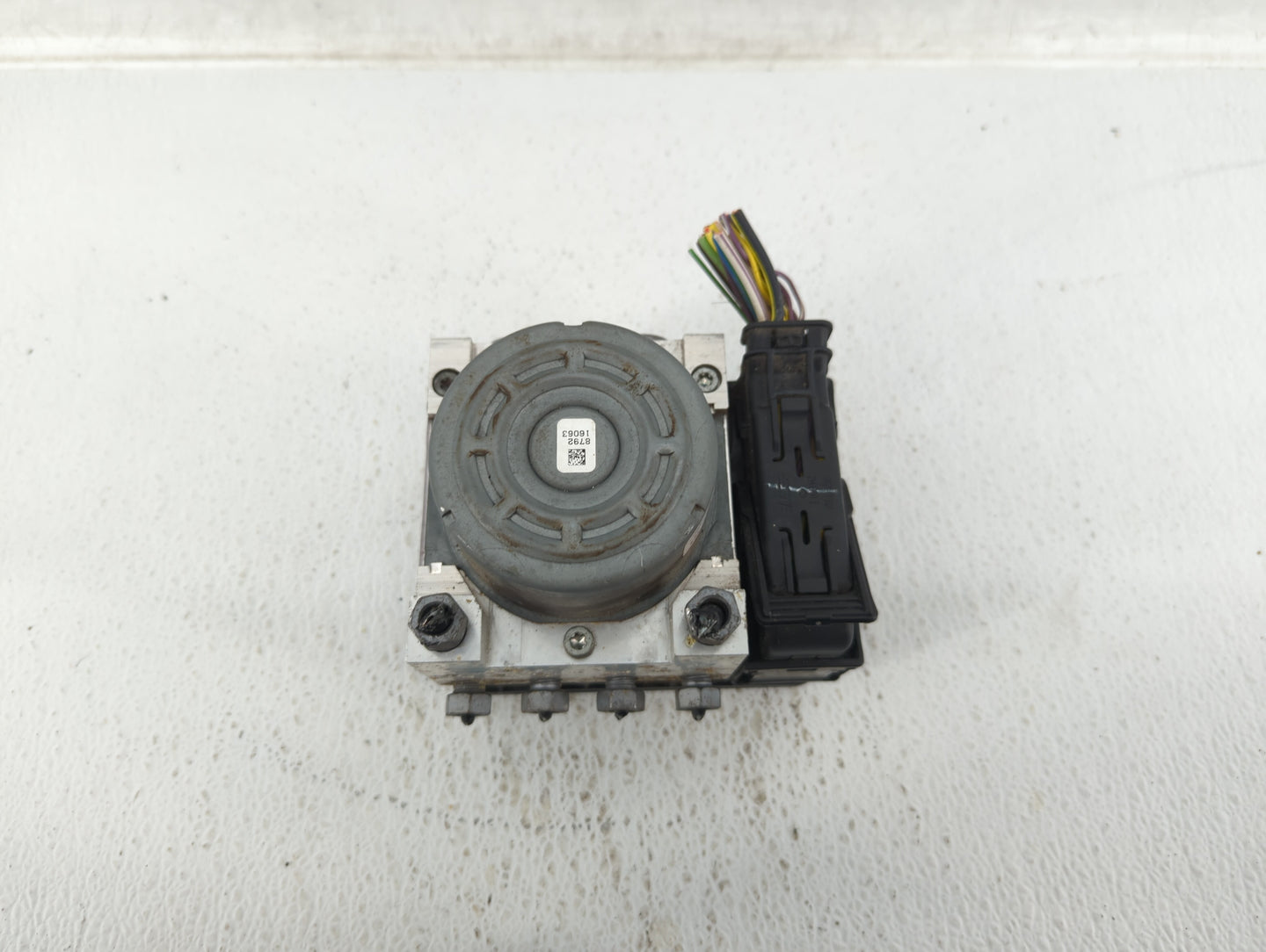 2017-2018 Lincoln Mkz ABS Pump Control Module Replacement P/N:HG9C-2B373-AG HG9C-2B373-CG, HG9C-2B373-CH Fits Fits 2017 2018