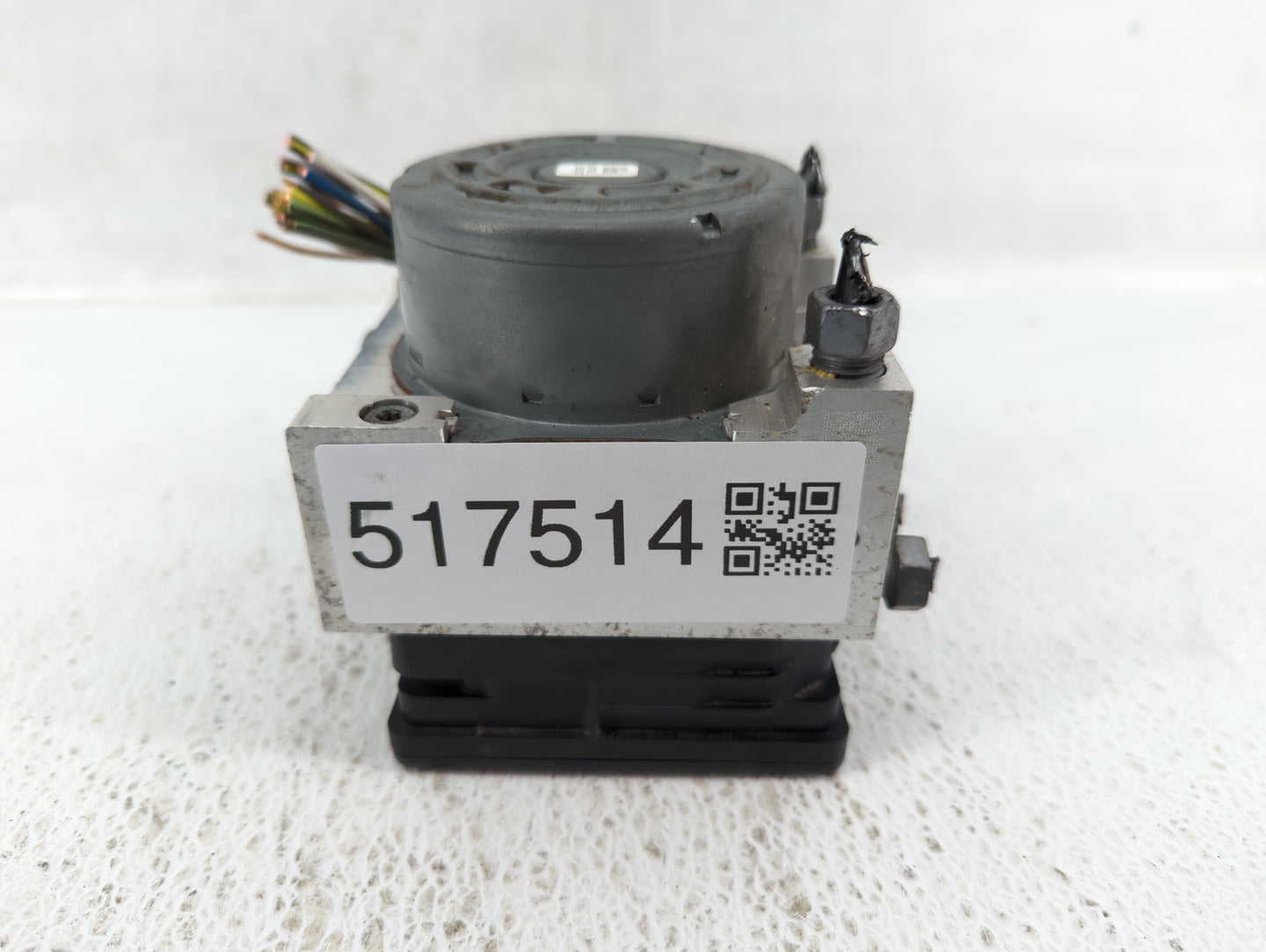 2017-2018 Lincoln Mkz ABS Pump Control Module Replacement P/N:HG9C-2B373-AG HG9C-2B373-CG, HG9C-2B373-CH Fits Fits 2017 2018