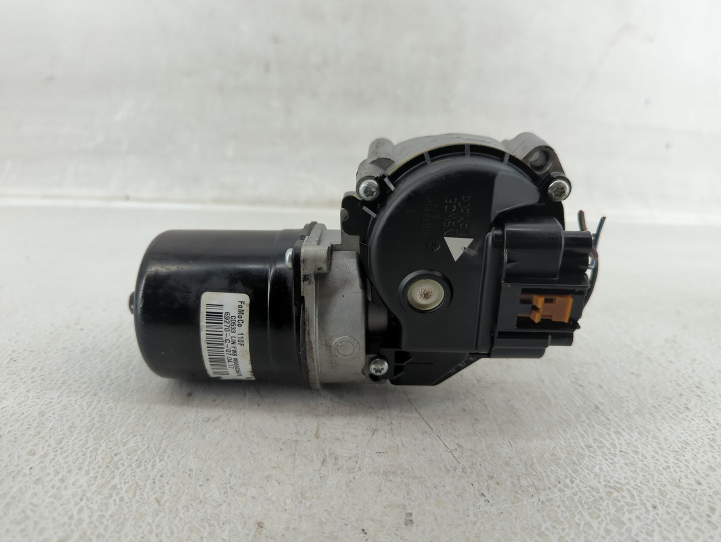 2017 Lincoln Mkz Front Windshield Wiper Motor Fits OEM Used Auto Parts - Oemusedautoparts1.com