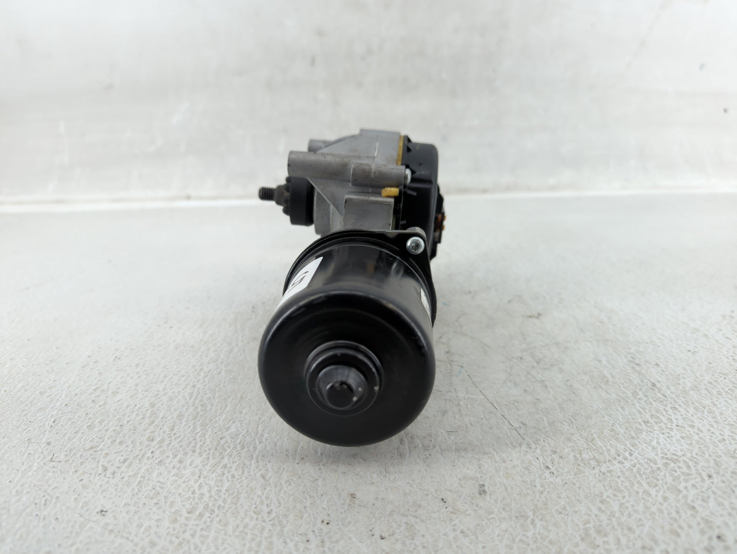 2017 Lincoln Mkz Front Windshield Wiper Motor Fits OEM Used Auto Parts - Oemusedautoparts1.com