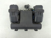2017-2020 Lincoln Mkz Fusebox Fuse Box Panel Relay Module P/N:HG9T14D066BC Fits Fits 2017 2018 2019 2020 OEM Used Auto Parts