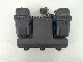 compare product 2017-2020 Lincoln Mkz Fusebox Fuse Box Panel Relay Module P/N:HG9T14D066BC Fits Fits 2017 2018 2019 2020 OEM Used Auto Parts