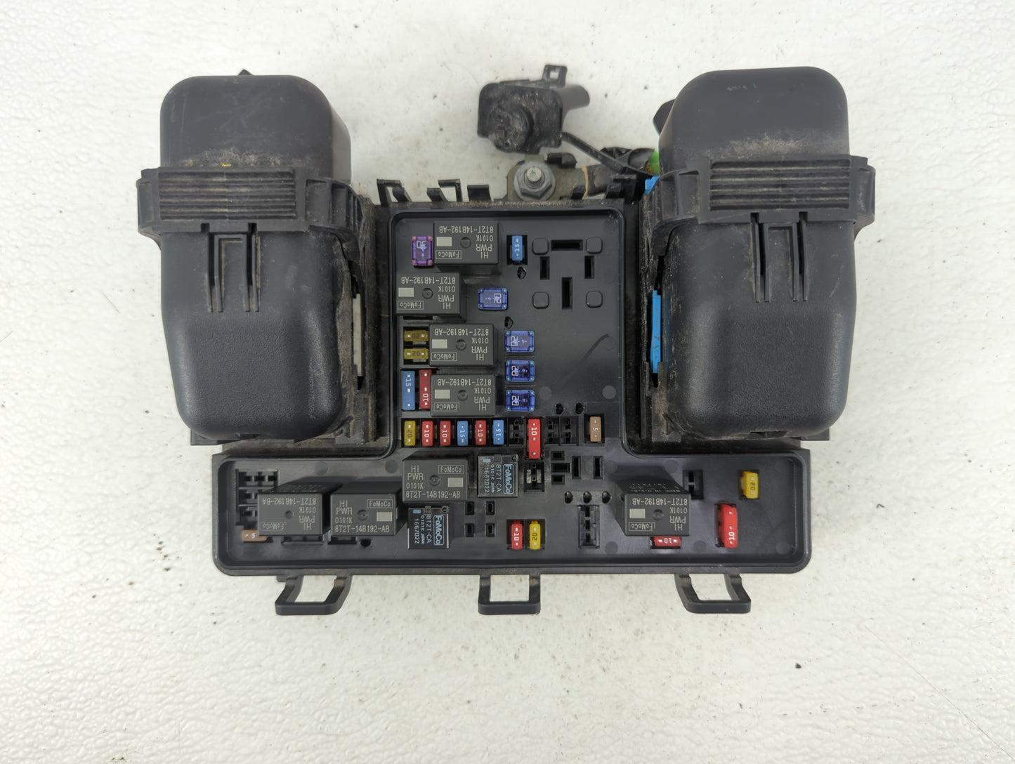 2017-2020 Lincoln Mkz Fusebox Fuse Box Panel Relay Module P/N:HG9T14D066BC Fits Fits 2017 2018 2019 2020 OEM Used Auto Parts