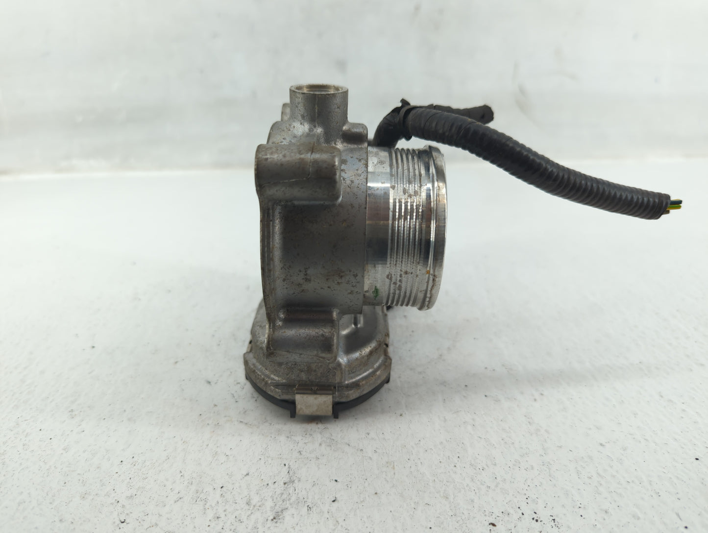 2017-2020 Lincoln Mkz Throttle Body P/N:DS7E-9F991-BB Fits Fits 2014 2015 2016 2017 2018 2019 2020 2021 2022 OEM Used Auto P