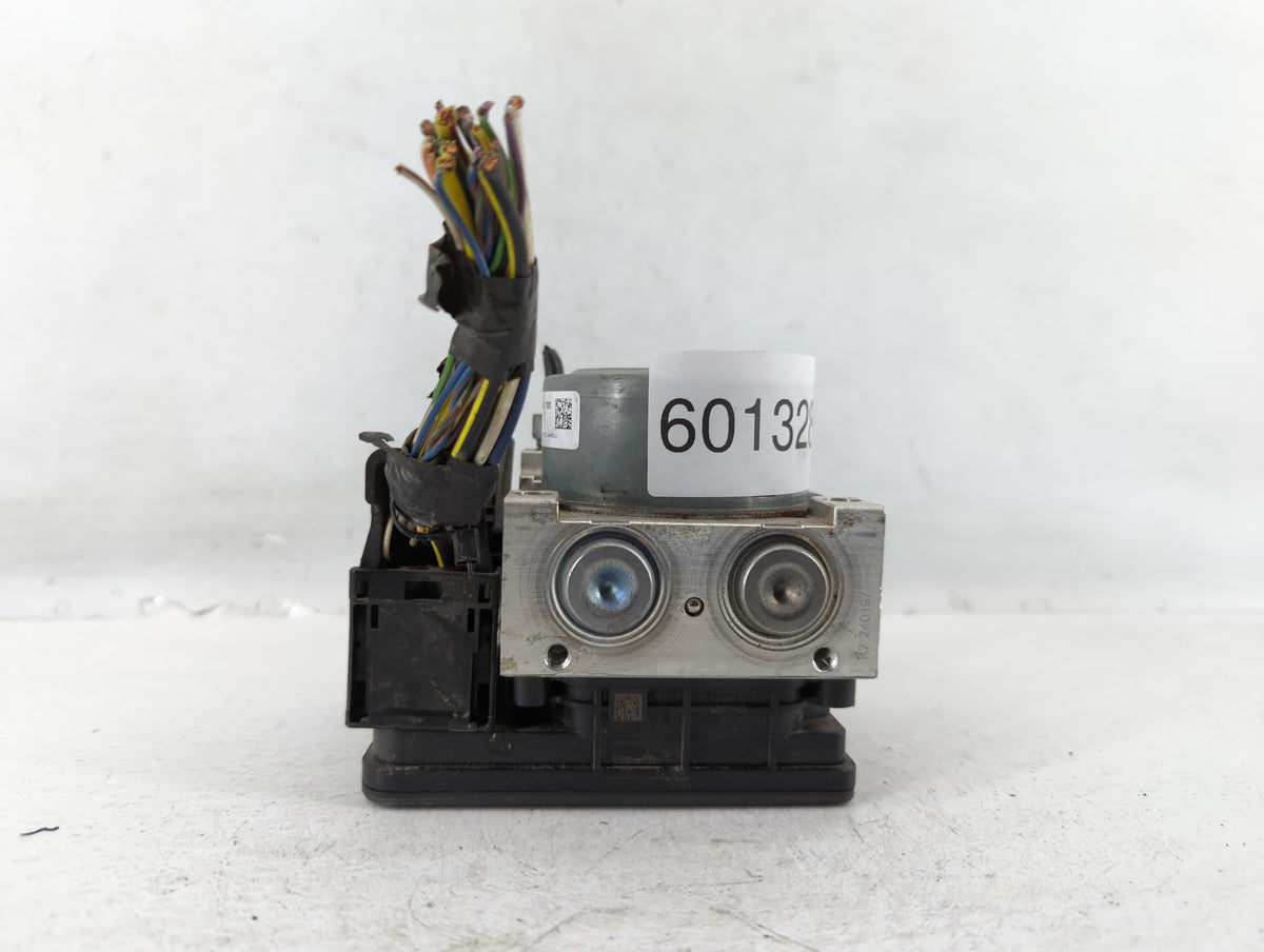 2017-2018 Lincoln Mkz Anti-Lock Brake ABS Pump Module Actuator OEM P/N:HG9C-2B373-AH Fits Fits 2017 2018 OEM Used Auto Parts