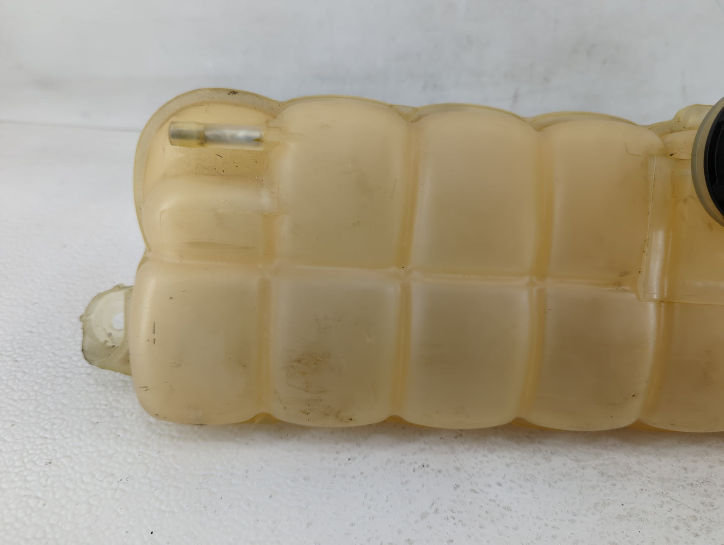 2017-2020 Lincoln Mkz Radiator Coolant Overflow Expansion Tank Bottle - Oemusedautoparts1.com