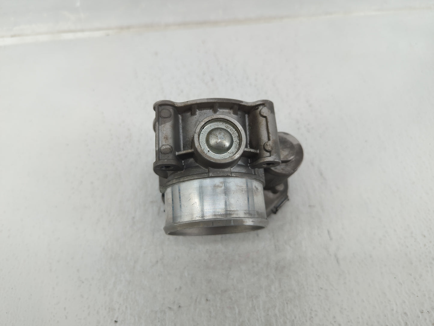 2017-2020 Lincoln Mkz Throttle Body P/N:GB8E 9G991 BC 16203326794 Fits Fits 2015 2016 2017 2018 2019 2020 OEM Used Auto Part