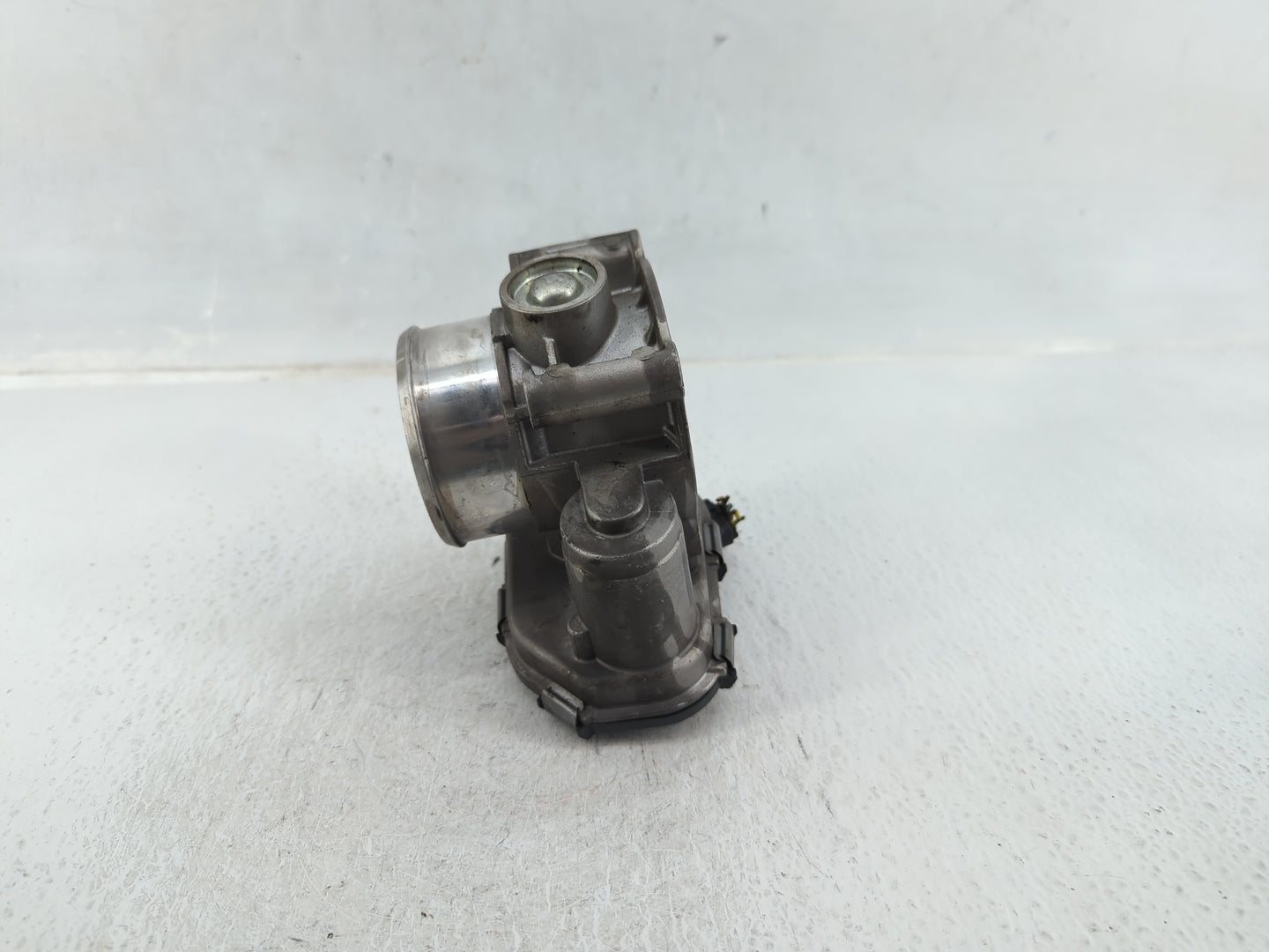 2017-2020 Lincoln Mkz Throttle Body P/N:GB8E 9G991 BC 16203326794 Fits Fits 2015 2016 2017 2018 2019 2020 OEM Used Auto Part