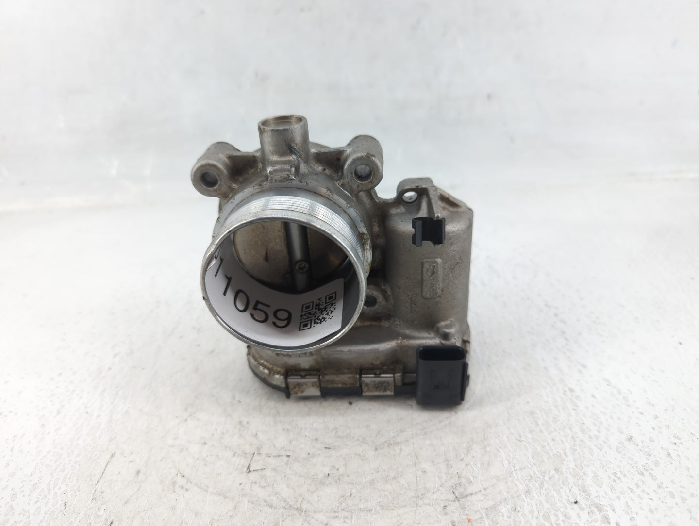 2017-2020 Lincoln Mkz Throttle Body P/N:DS7E 9F991 BB Fits Fits 2014 2015 2016 2017 2018 2019 2020 2021 2022 OEM Used Auto P