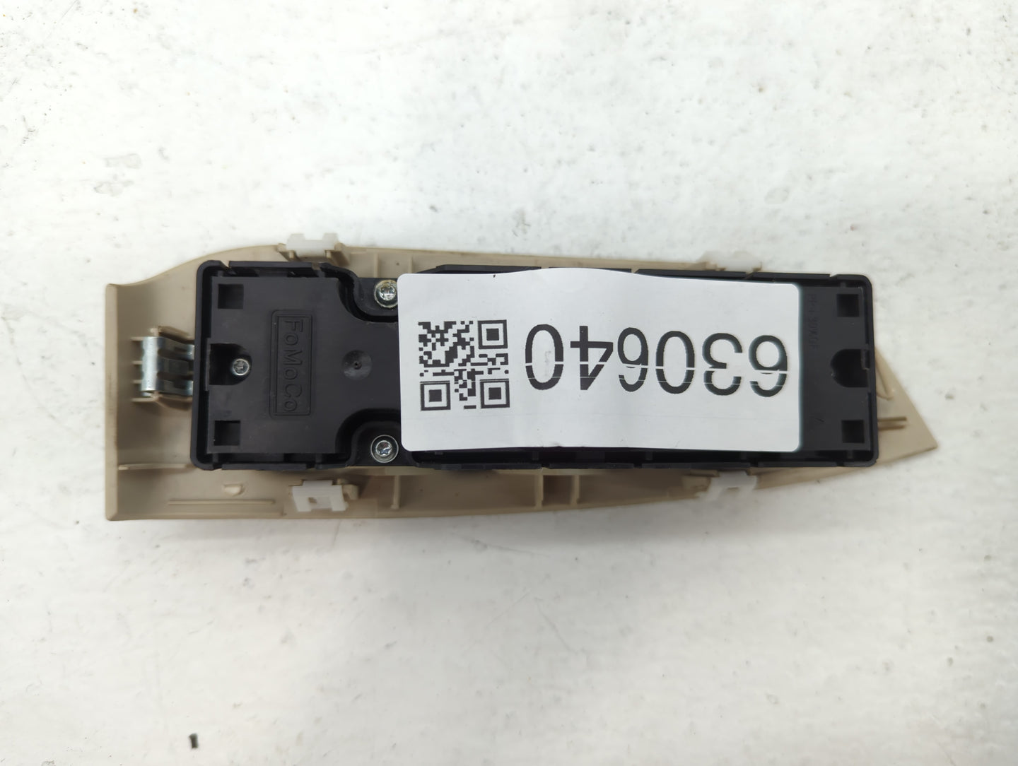 2015-2020 Lincoln Mkz Master Power Window Switch Replacement Driver Side Left P/N:<0170516C DP5T-14540-BCW Fits OEM Used Aut
