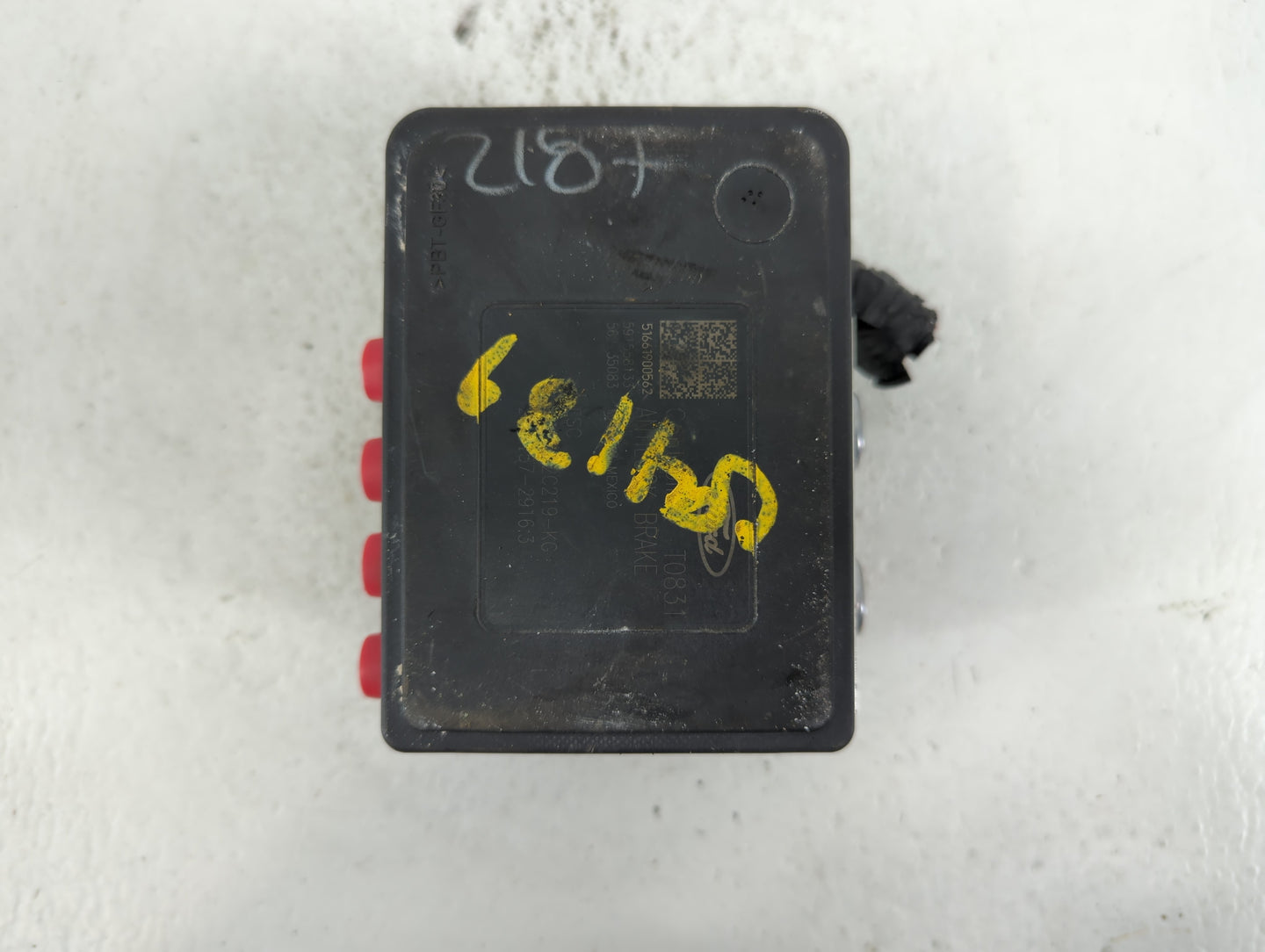 2017-2018 Lincoln Mkz ABS Pump Control Module Replacement P/N:HG9C-2B373-AG Fits Fits 2017 2018 OEM Used Auto Parts - Oemuse