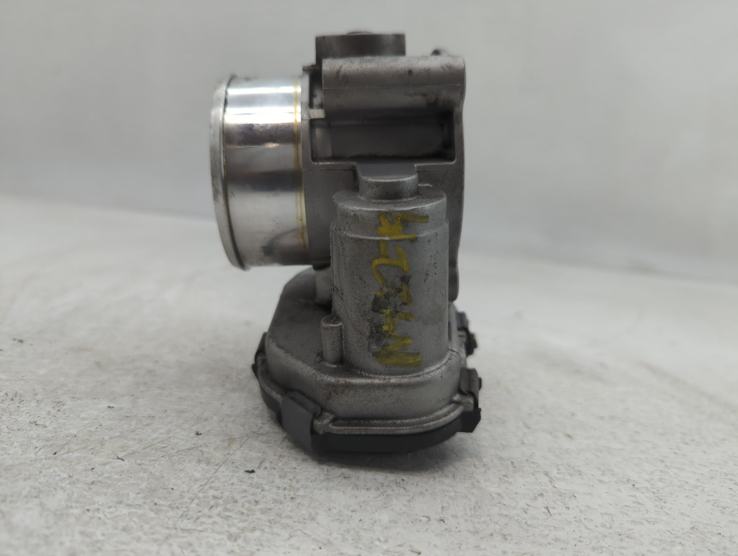 2017-2020 Lincoln Mkz Throttle Body P/N:GB8E 9F991 BC Fits Fits 2015 2016 2017 2018 2019 2020 OEM Used Auto Parts - Oemuseda