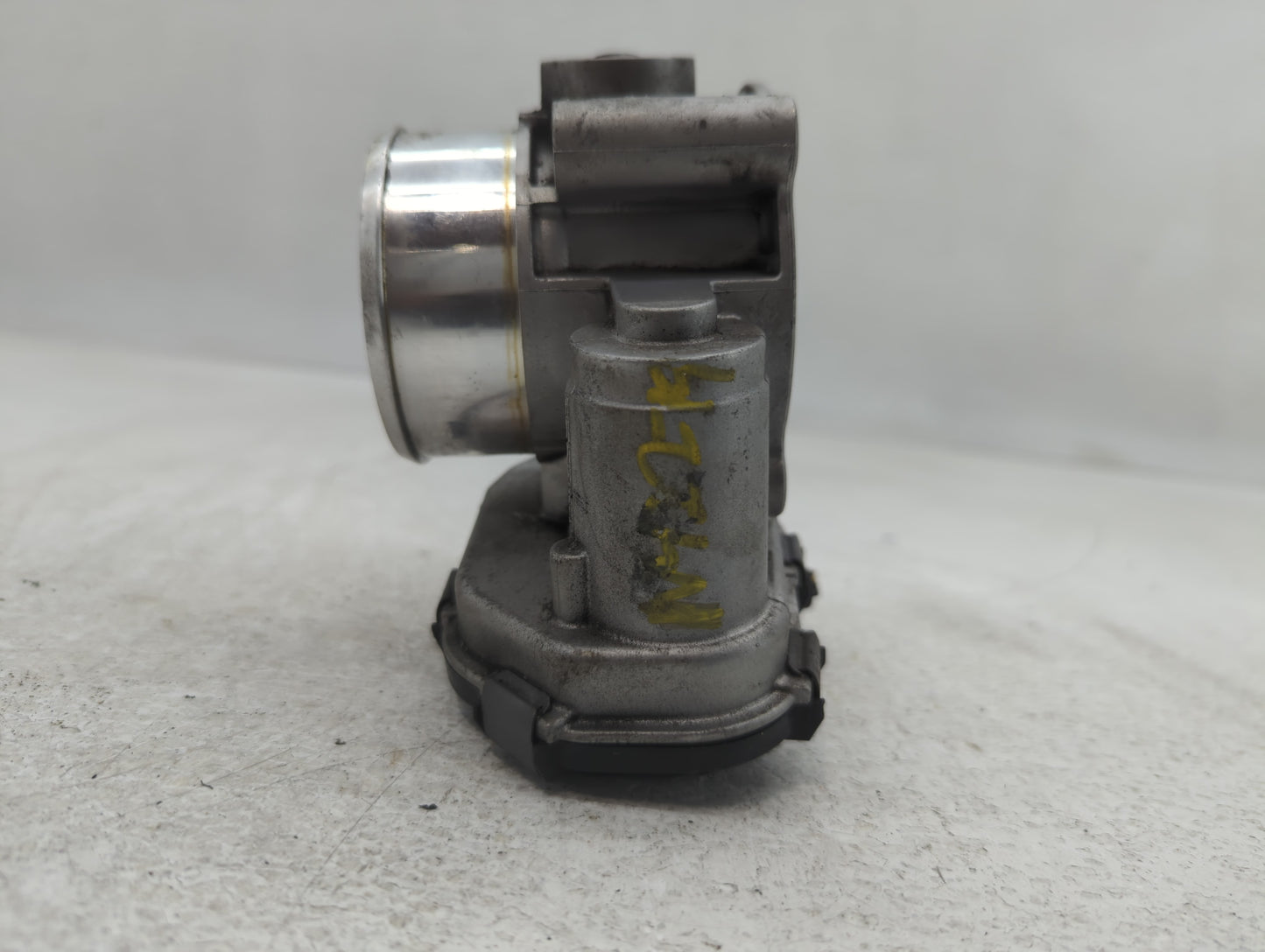 2017-2020 Lincoln Mkz Throttle Body P/N:GB8E 9F991 BC Fits Fits 2015 2016 2017 2018 2019 2020 OEM Used Auto Parts - Oemuseda