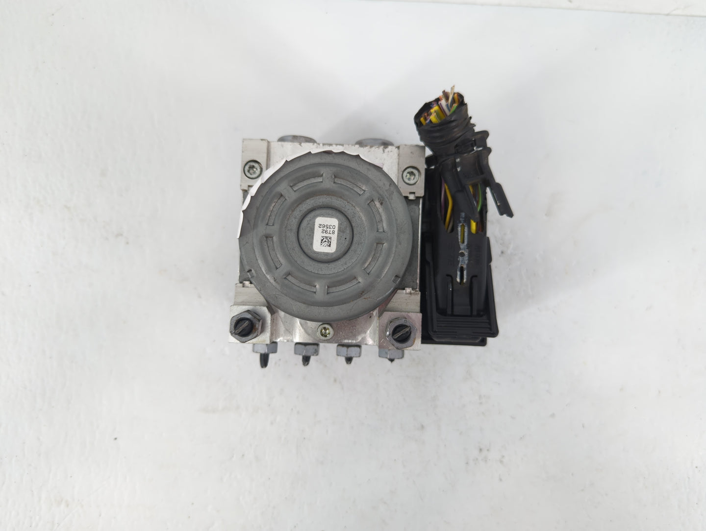 2017-2018 Lincoln Mkz ABS Pump Control Module Replacement P/N:HG9C-2B373-AF Fits Fits 2017 2018 OEM Used Auto Parts - Oemuse