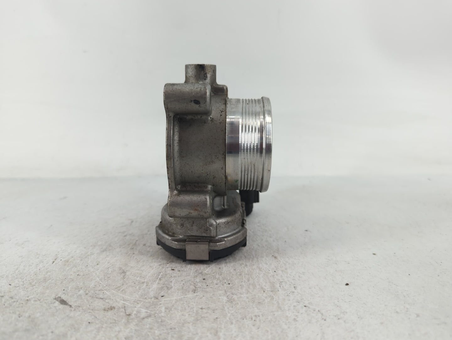 2017-2020 Lincoln Mkz Throttle Body P/N:DS7E-9F991-BB Fits Fits 2014 2015 2016 2017 2018 2019 2020 2021 2022 OEM Used Auto P