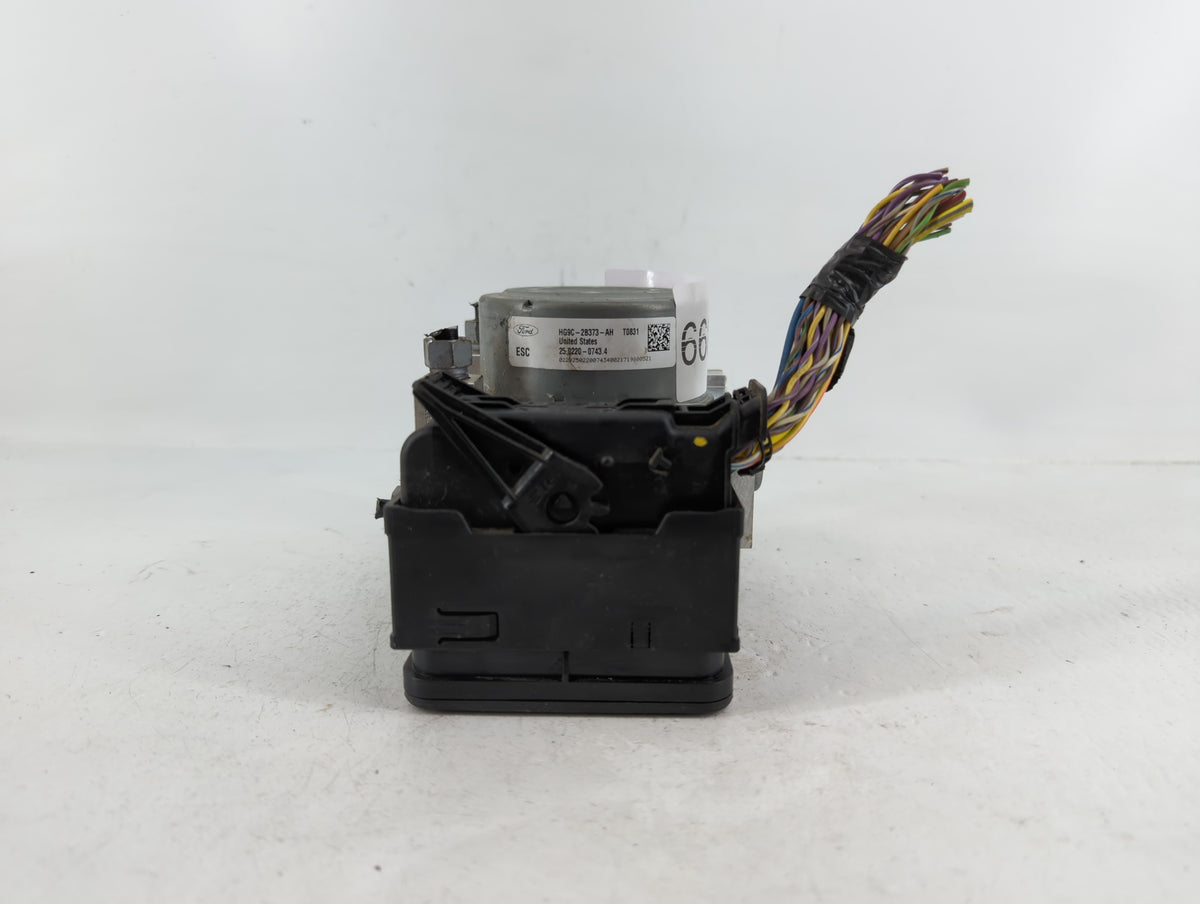 2017-2018 Lincoln Mkz Anti-Lock Brake ABS Pump Module Actuator OEM P/N:HG9C-2B373-AH Fits Fits 2017 2018 OEM Used Auto Parts