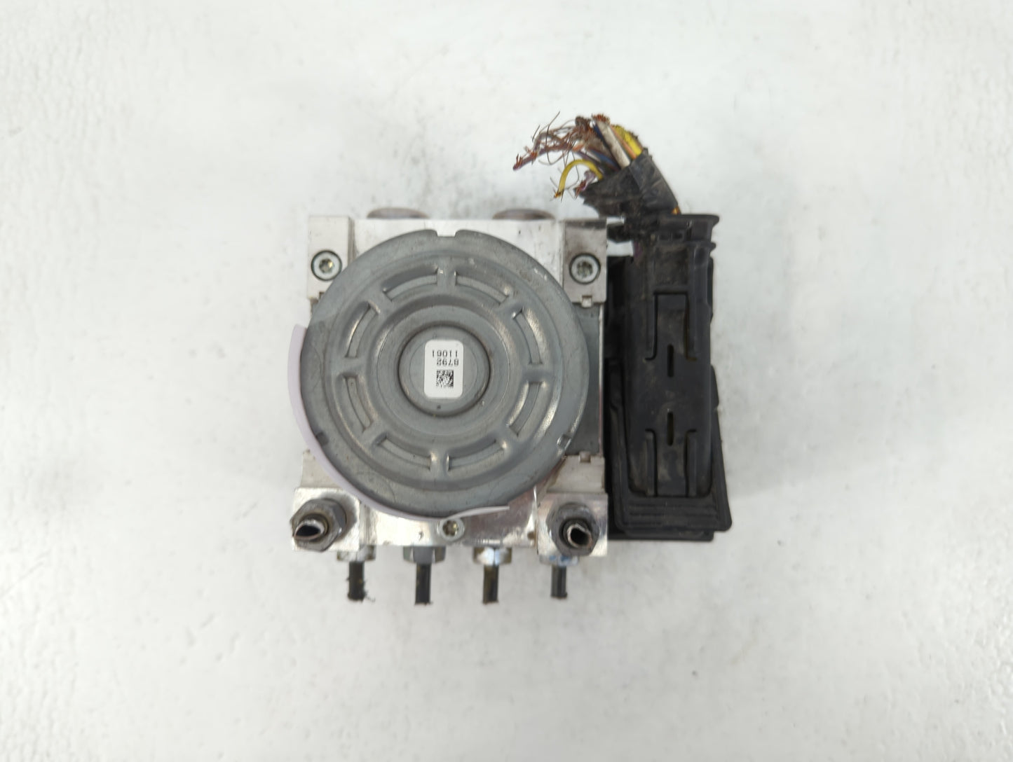 2017-2018 Lincoln Mkz ABS Pump Control Module Replacement P/N:HG9C-2B373-AG Fits Fits 2017 2018 OEM Used Auto Parts - Oemuse