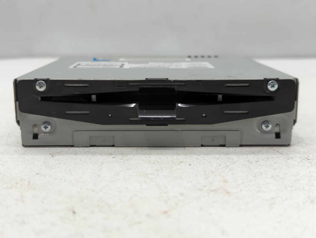 2017-2020 Lincoln Mkz Am Fm Cd Player Radio Receiver 690334 - Oemusedautoparts1.com
