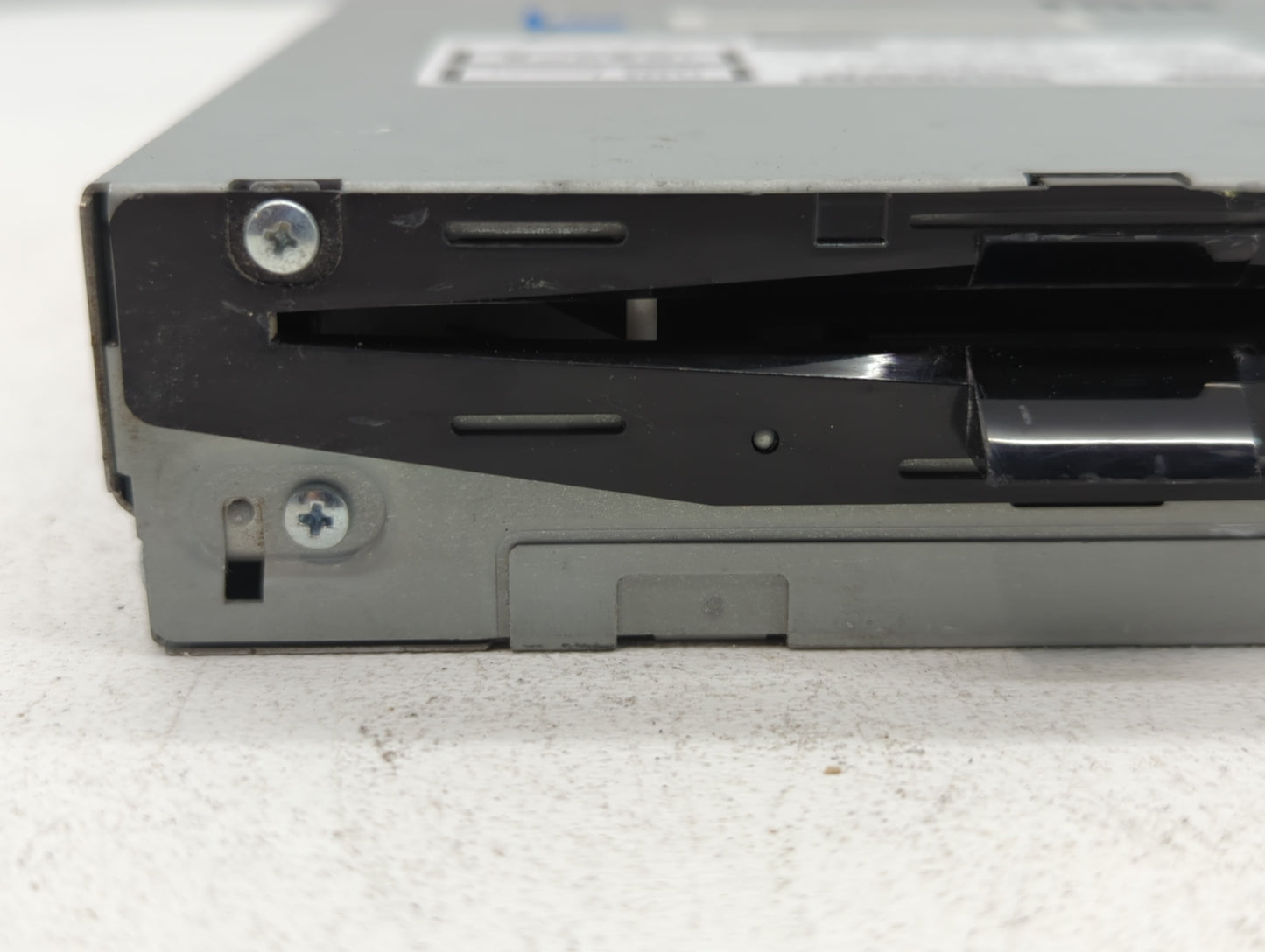 2017-2020 Lincoln Mkz Am Fm Cd Player Radio Receiver - Oemusedautoparts1.com