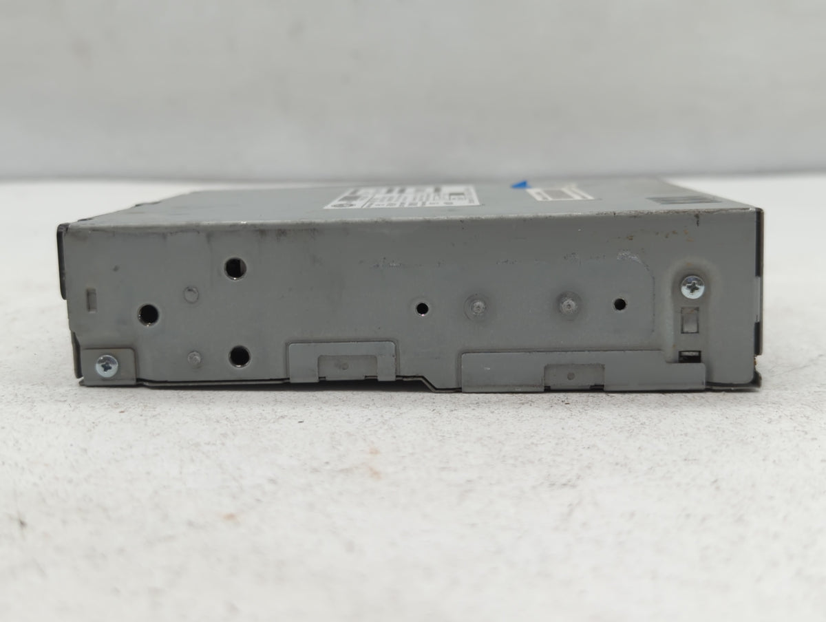 2017-2020 Lincoln Mkz Am Fm Cd Player Radio Receiver 690334 - Oemusedautoparts1.com