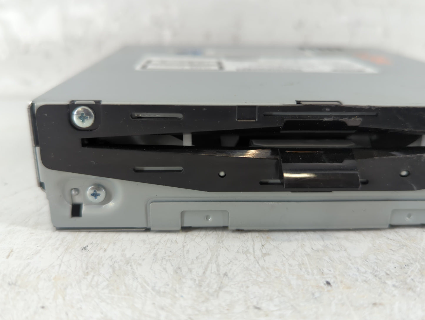 2017 Lincoln Mkz Radio AM FM Cd Player Receiver Replacement P/N:HP5T-18C830-AC Fits OEM Used Auto Parts - Oemusedautoparts1.