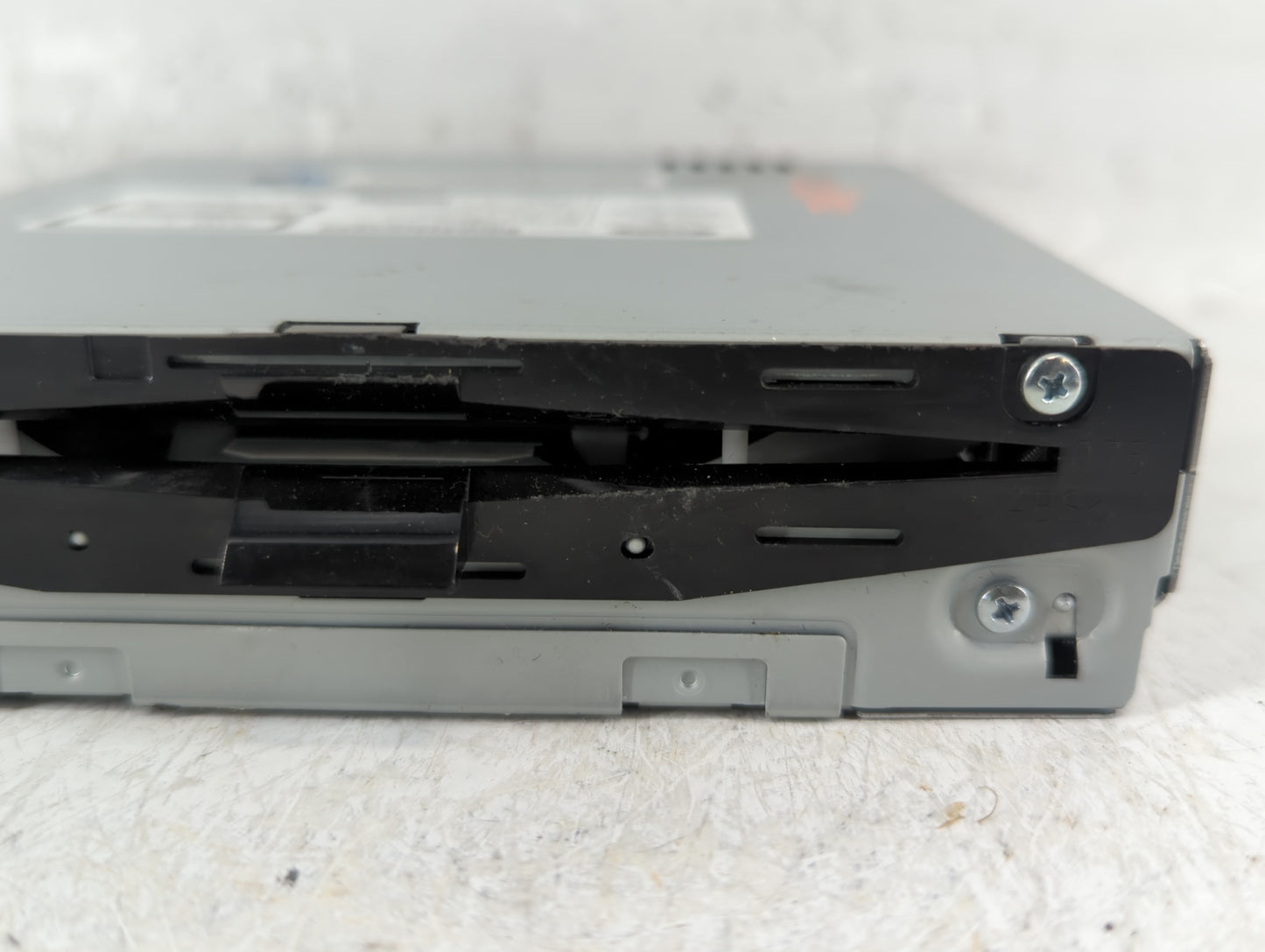 2017 Lincoln Mkz Radio AM FM Cd Player Receiver Replacement P/N:HP5T-18C830-AC Fits OEM Used Auto Parts - Oemusedautoparts1.
