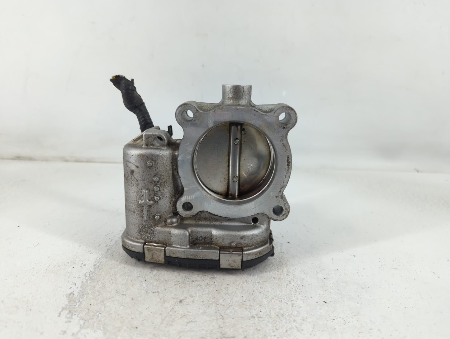 2017-2020 Lincoln Mkz Throttle Body P/N:DS7E-9F991-BB Fits Fits 2014 2015 2016 2017 2018 2019 2020 2021 2022 OEM Used Auto P