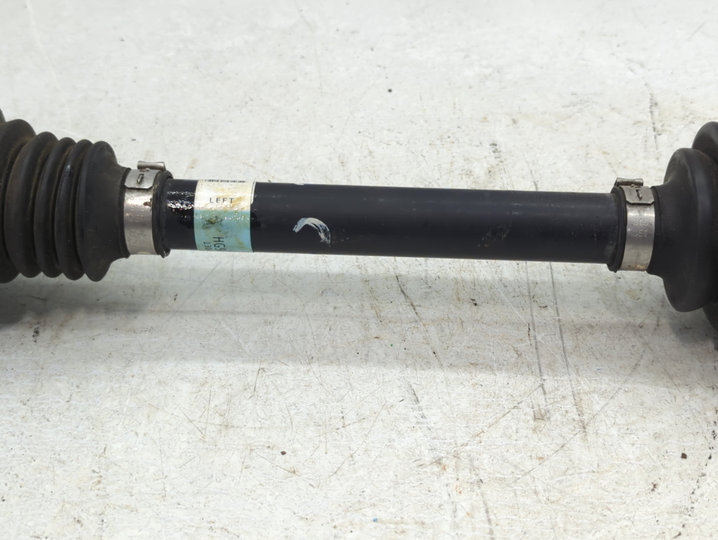 2017-2020 Lincoln Mkz Axle Shaft Front Driver Cv C/v - Oemusedautoparts1.com