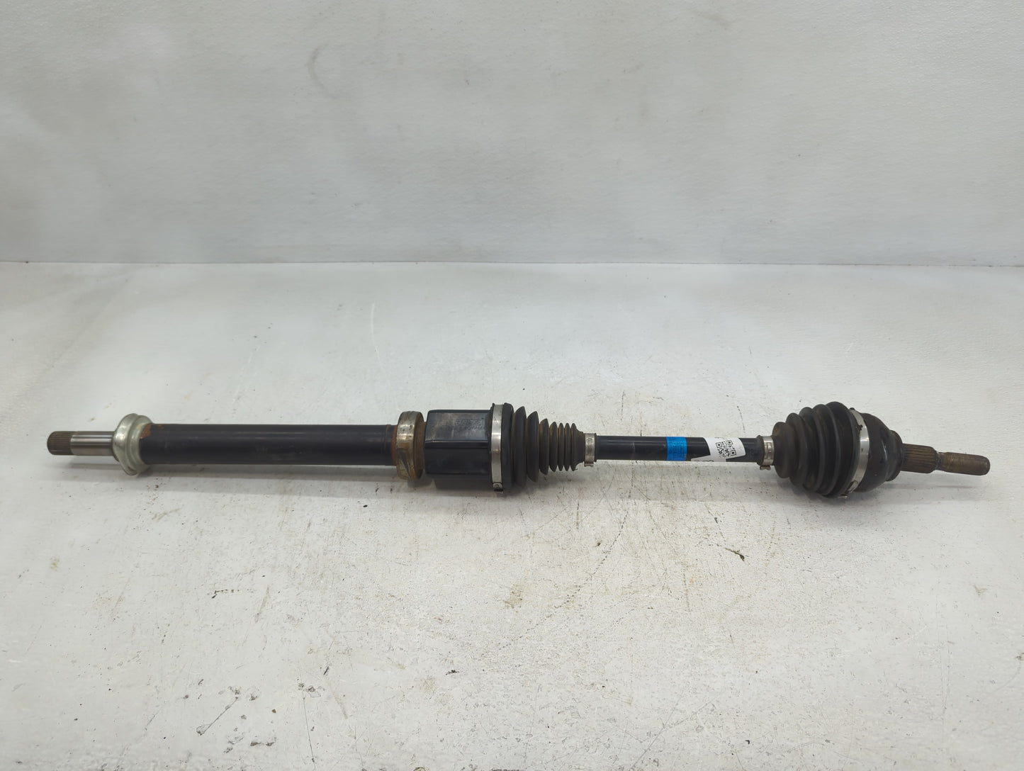 2017-2020 Lincoln Mkz Axle Shaft Front Driver Cv C/v - Oemusedautoparts1.com