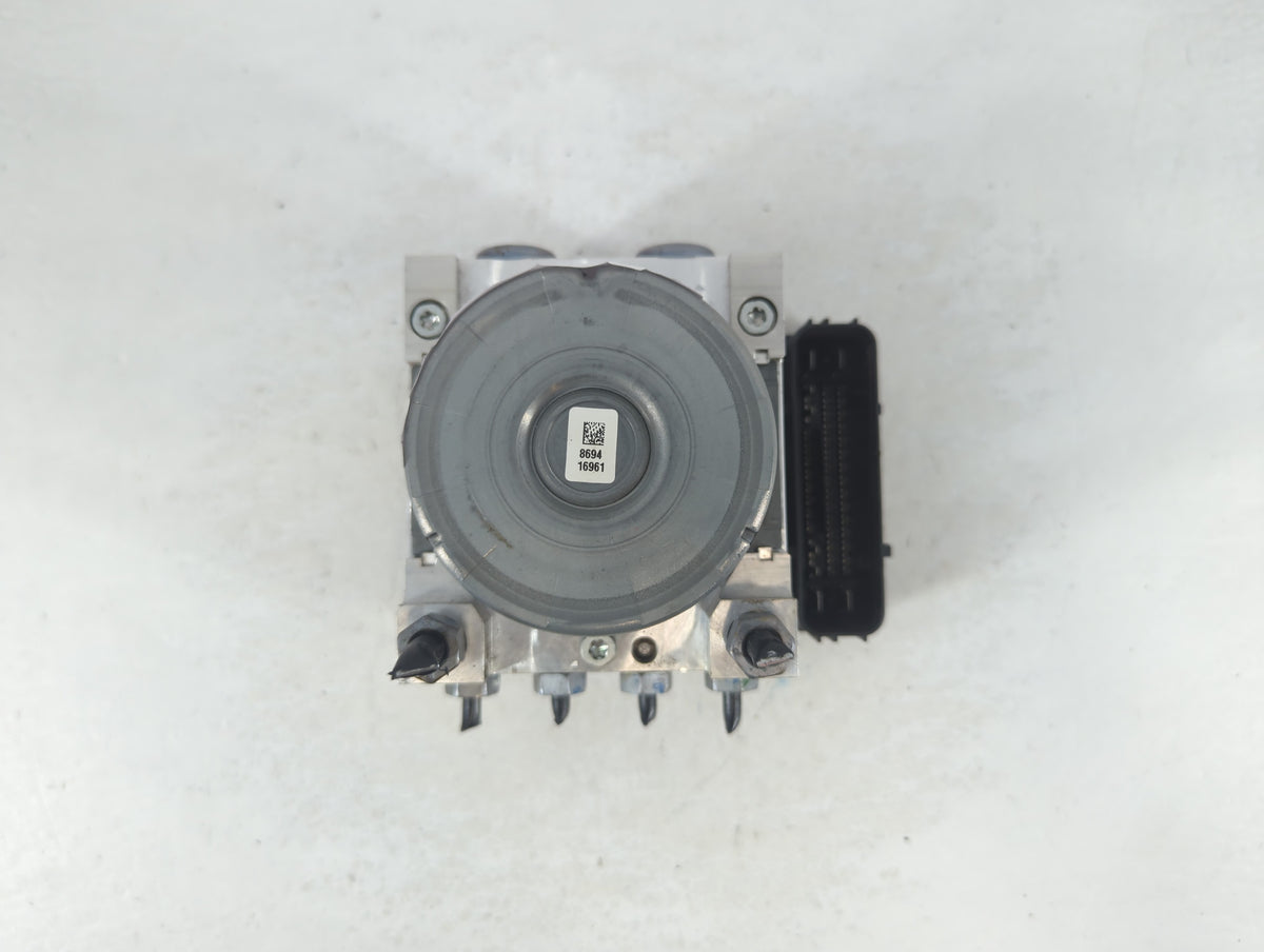 2017-2018 Lincoln Mkz Anti-Lock Brake ABS Pump Module Actuator OEM P/N:HG9C-2B373-CG Fits Fits 2017 2018 OEM Used Auto Parts
