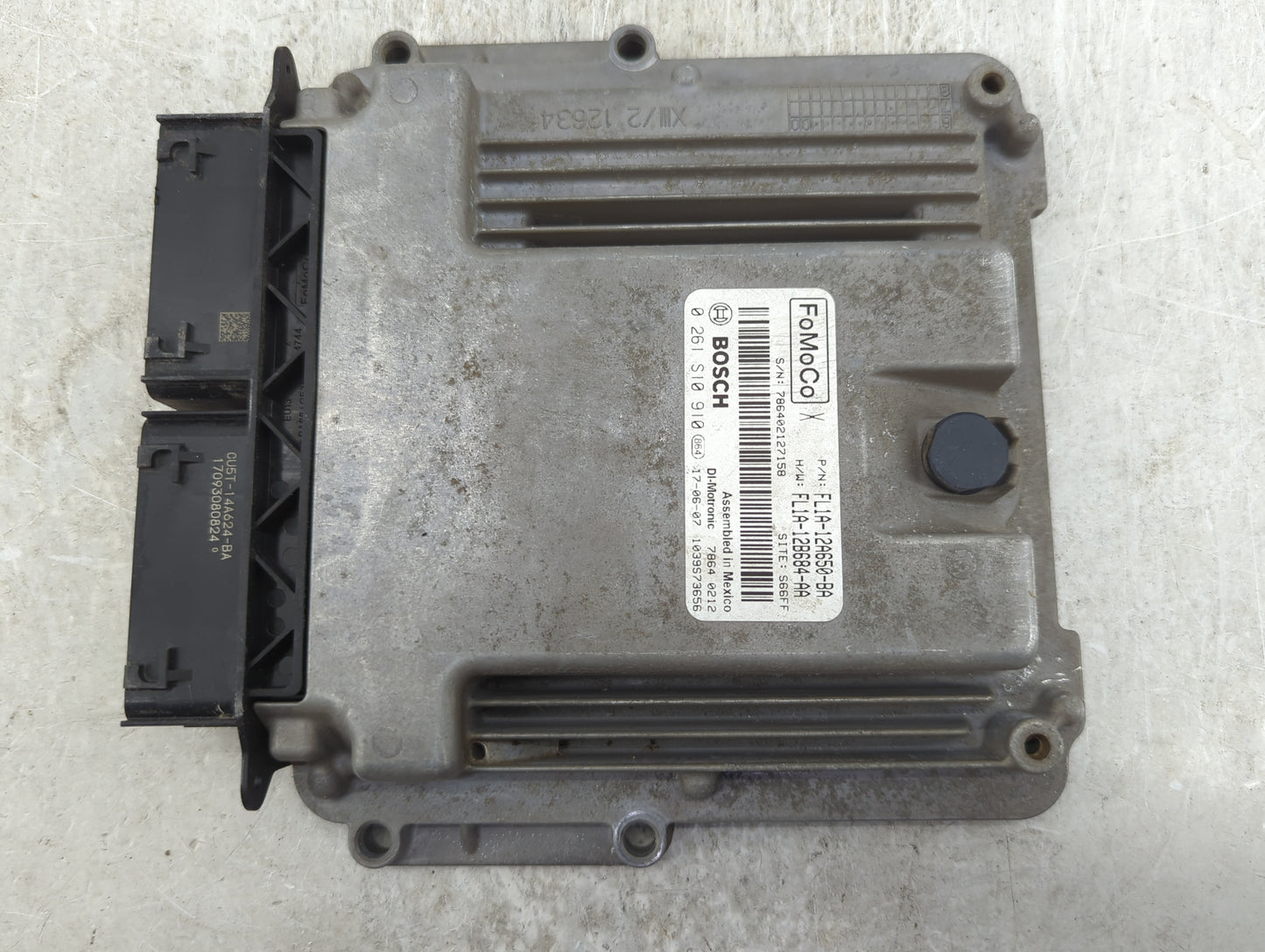 2017 Lincoln Navigator PCM Engine Control Computer ECU ECM PCU OEM P/N:FL1A-12A650-BA FL1A-12B684-AA, 0261S10910 Fits OEM Us