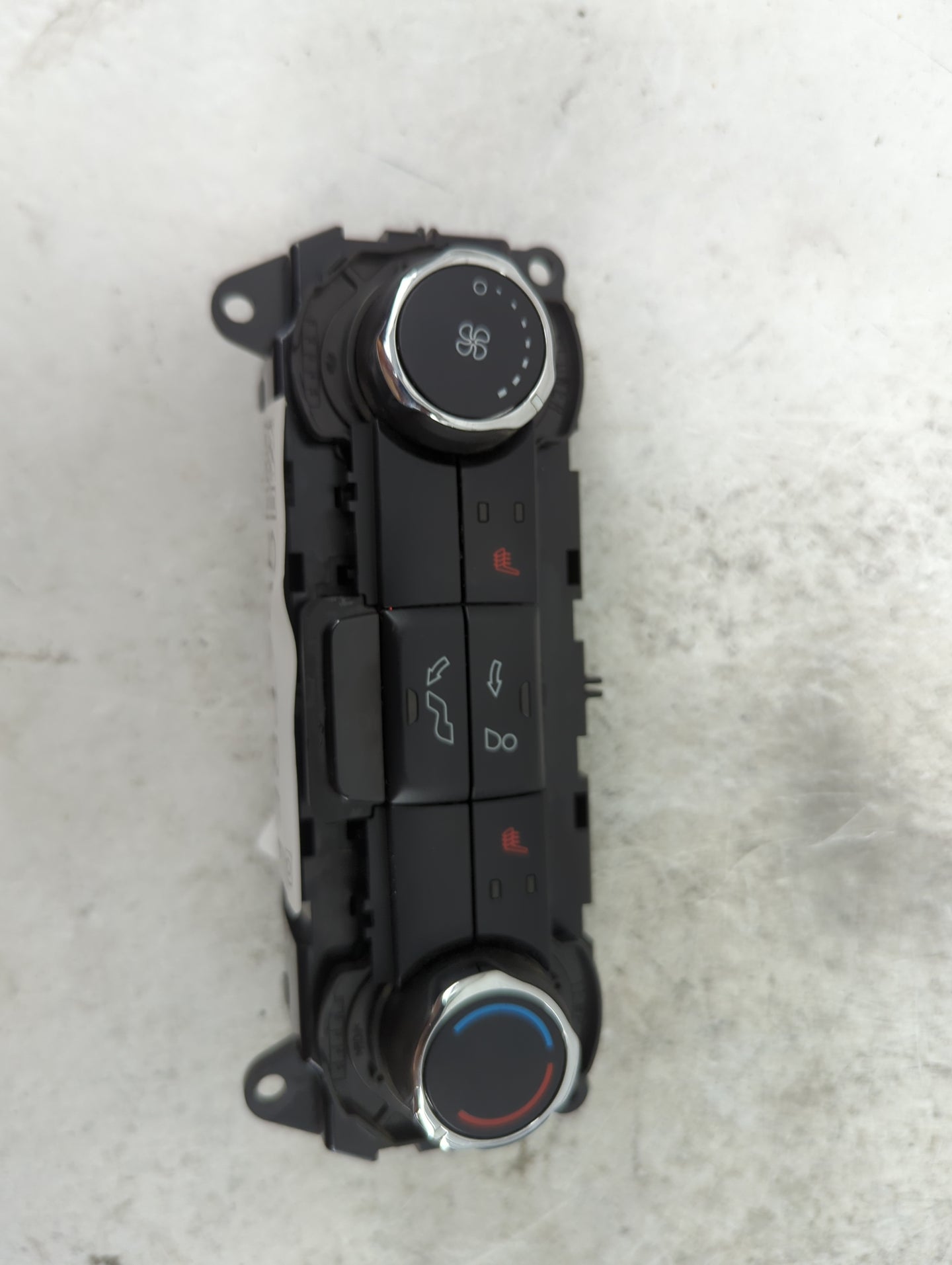 2016-2017 Lincoln Navigator Climate Control Module Temperature AC/Heater Replacement P/N:FL74-19980-AE Fits Fits 2016 2017 O