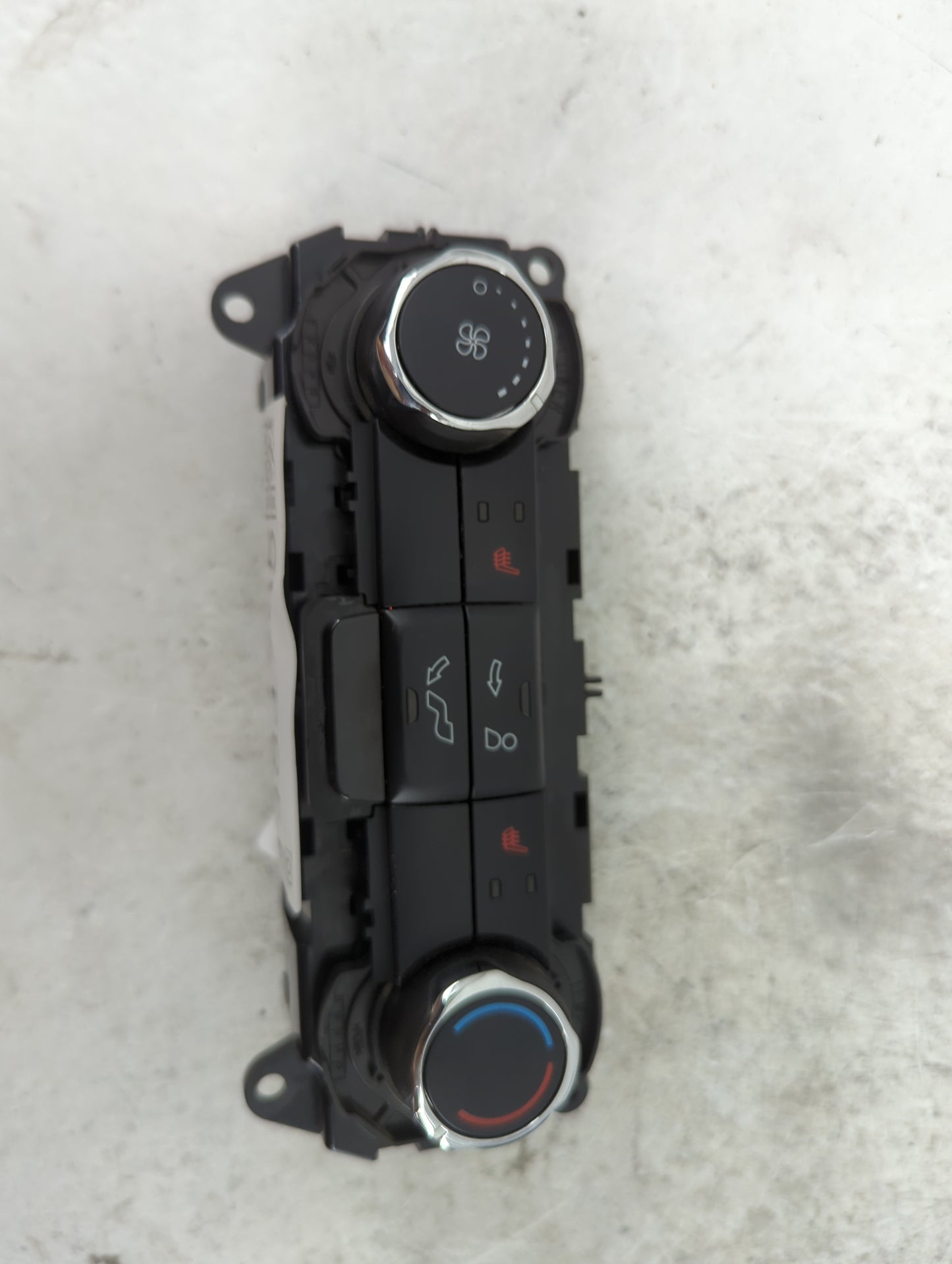 2016-2017 Lincoln Navigator Climate Control Module Temperature AC/Heater Replacement P/N:FL74-19980-AE Fits Fits 2016 2017 O