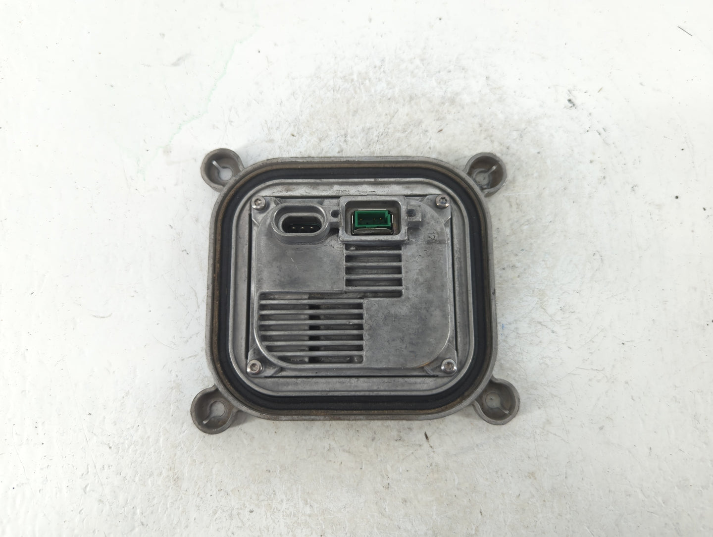 2017 Lincoln Navigator Headlight Ballast Head Light - Oemusedautoparts1.com