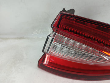 2017 Maserati Ghibli Tail Light Assembly Passenger Right OEM P/N:M161FISSODX CCC150001, 20670204 Fits OEM Used Auto Parts