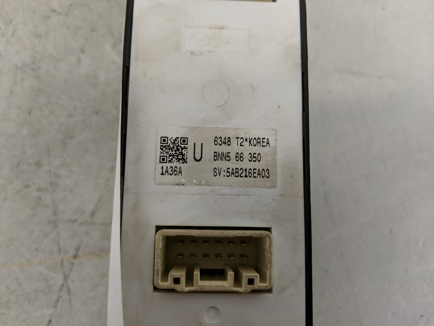 2017-2018 Mazda 3 Master Power Window Switch Replacement Driver Side Left P/N:BNN5 66 350 23318737 Fits Fits 2017 2018 OEM U