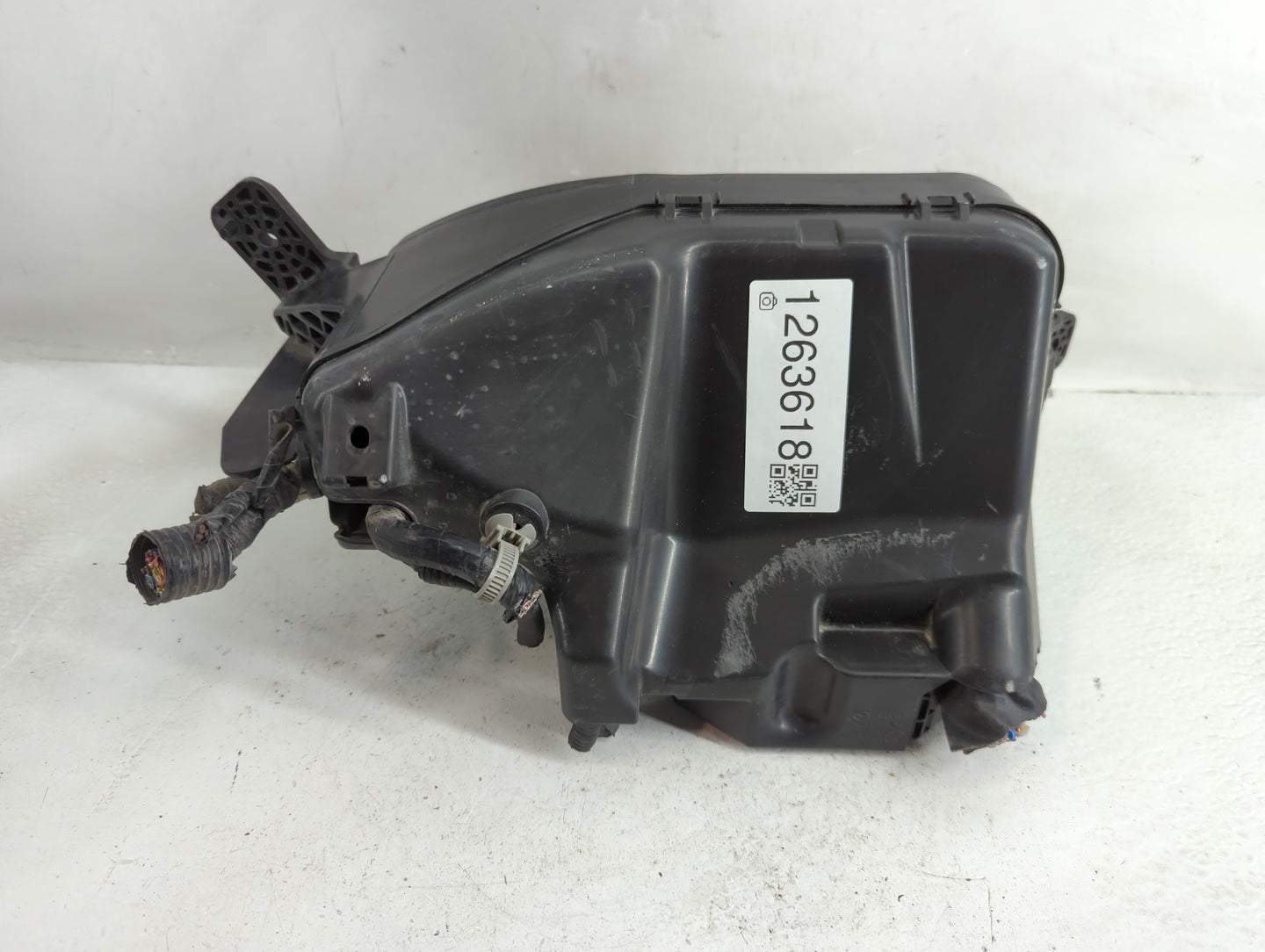 2017 Mazda 3 Fusebox Fuse Box Panel Relay Module Fits OEM Used Auto Parts - Oemusedautoparts1.com