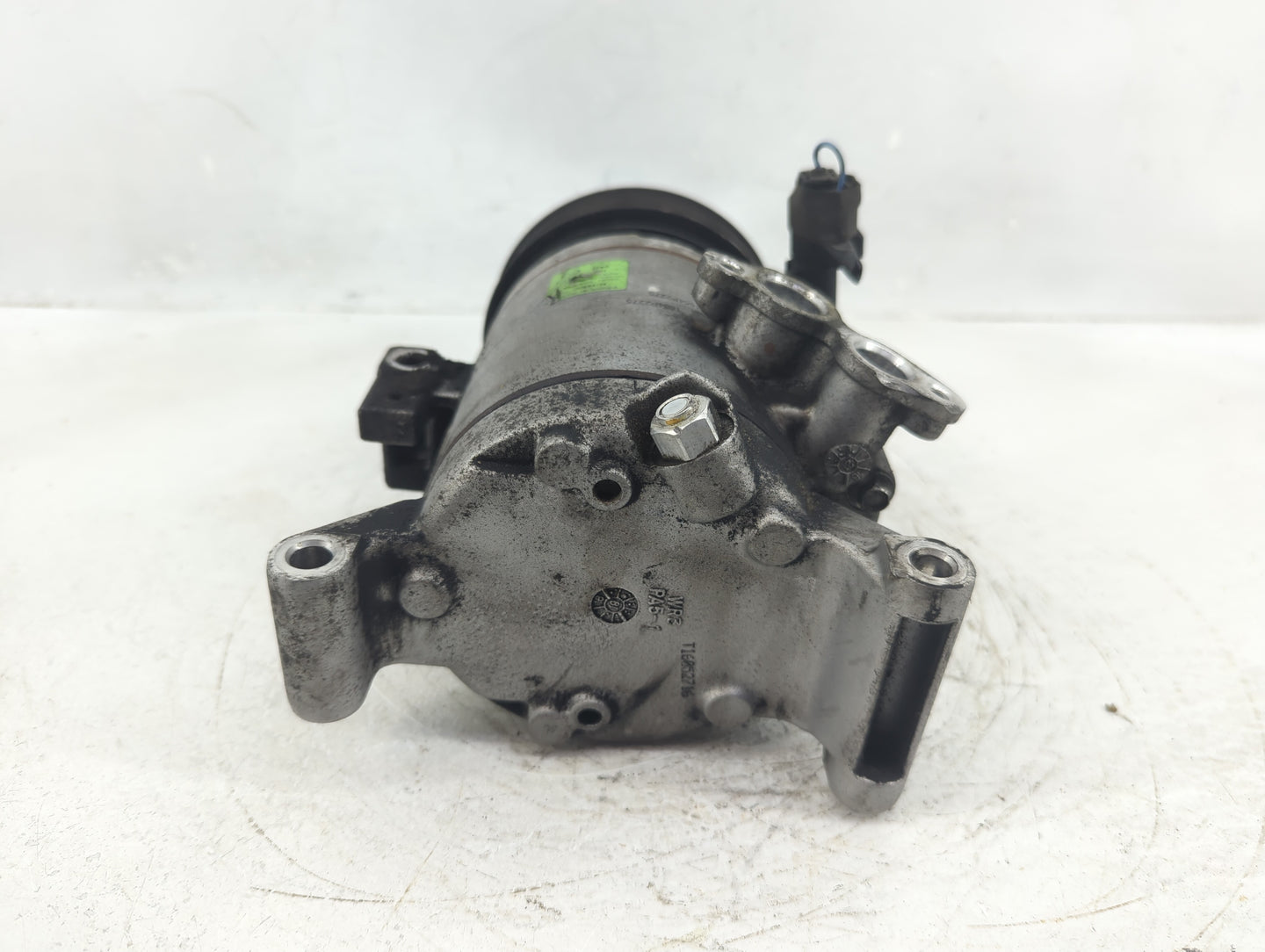 2014-2018 Mazda 3 Air Conditioning A/c Ac Compressor Oem - Oemusedautoparts1.com